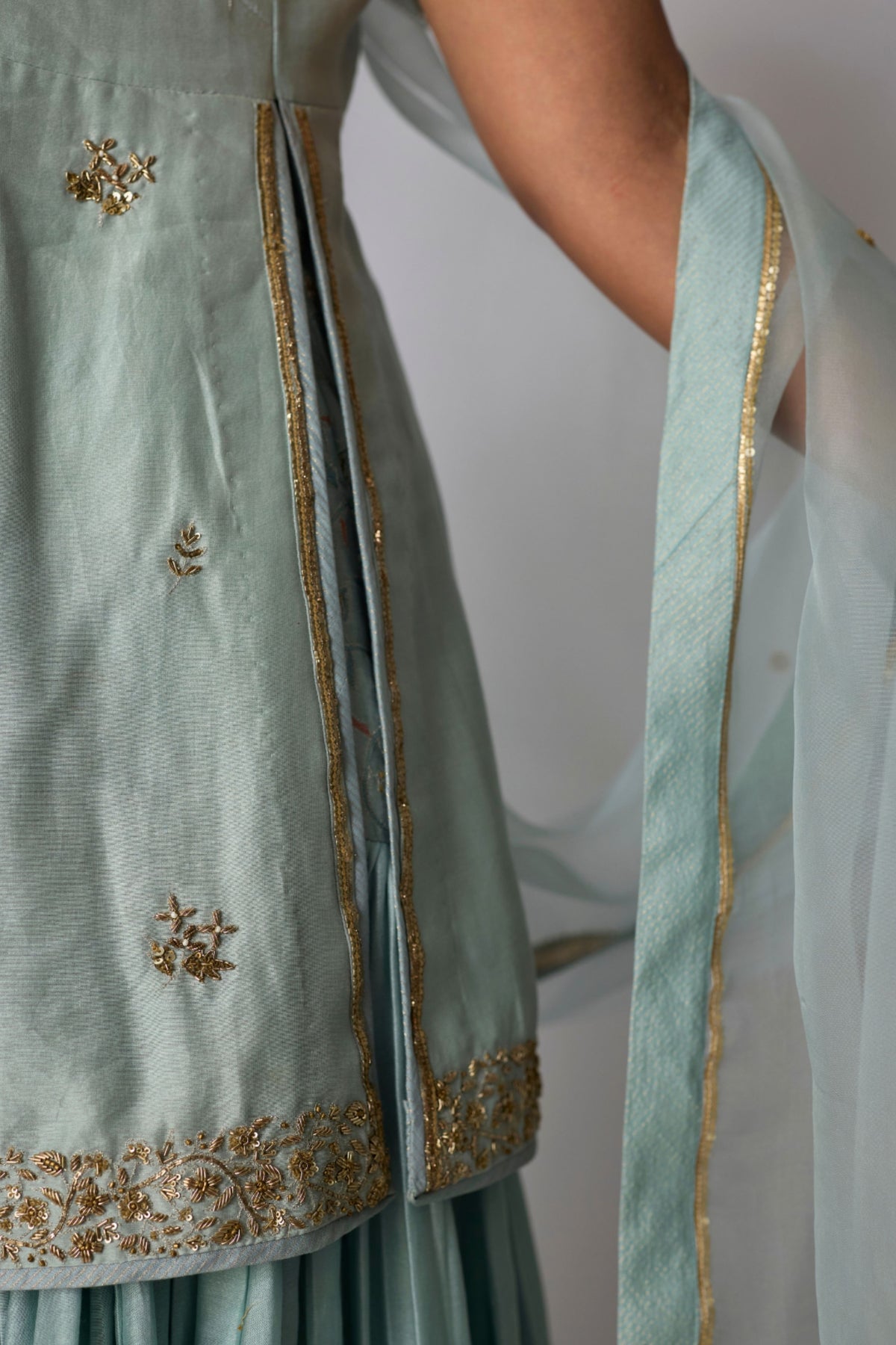 Kayani Sharara Set