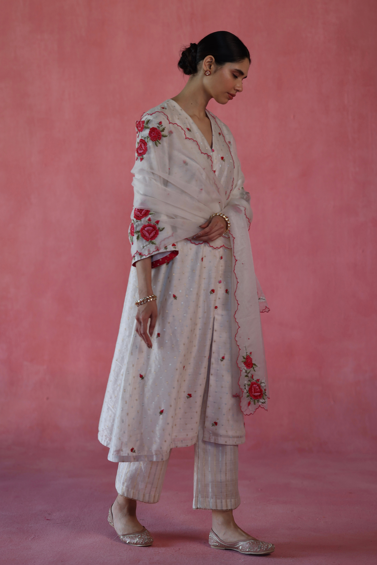 Ivory Zaafran Kurta Set
