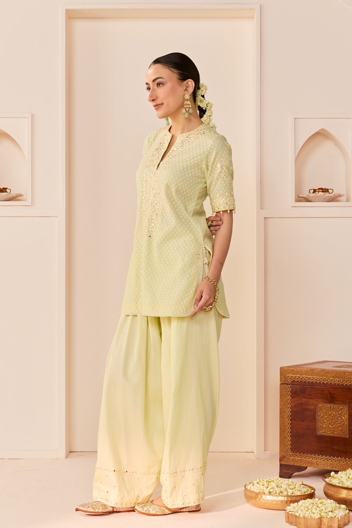 Anaisha Mint Green Short Kurta Set