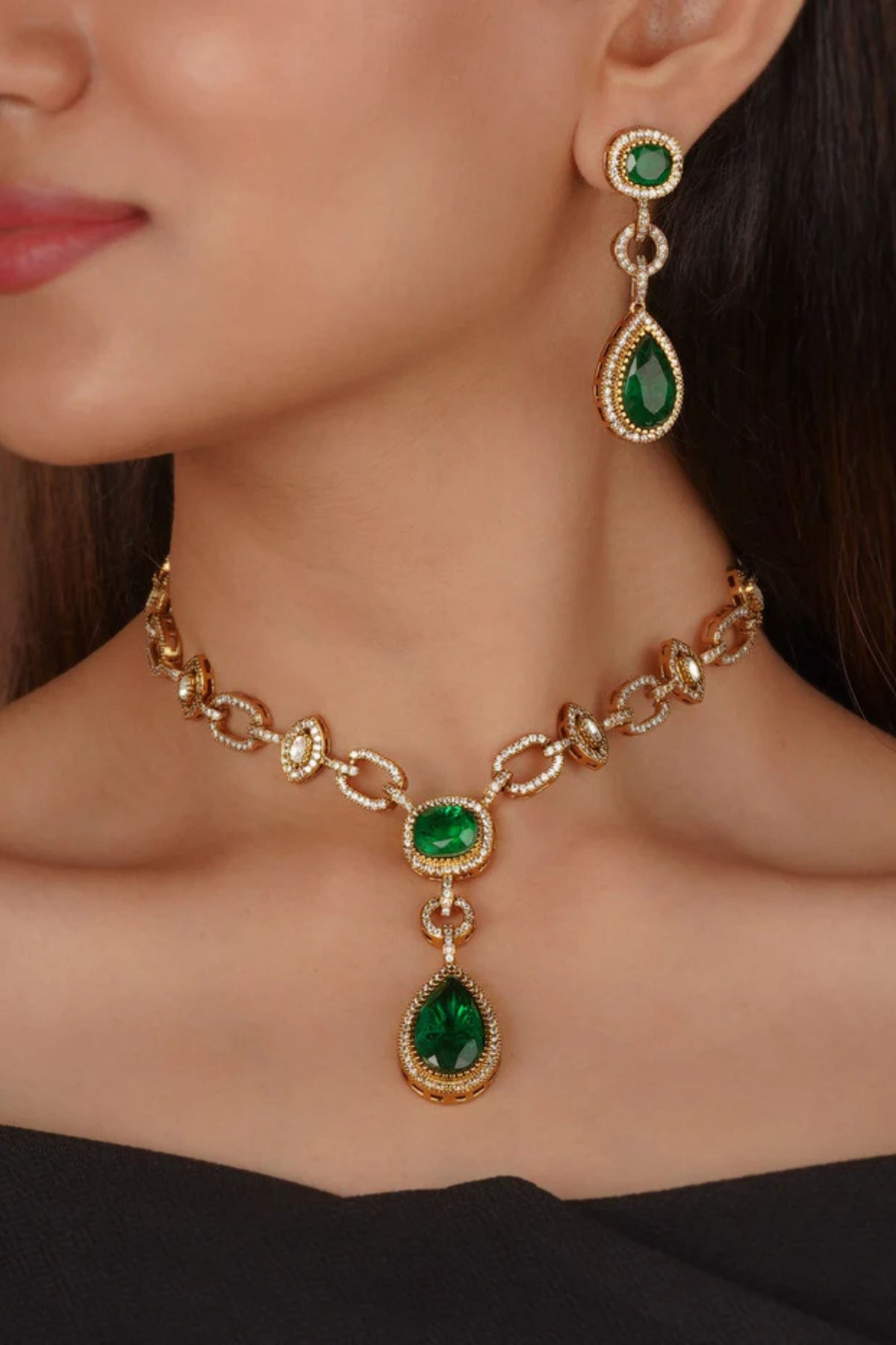 Green Color Gold Plated Faux Diamond Necklace Set