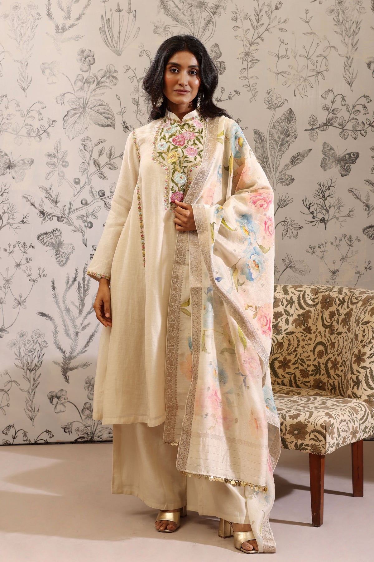 Paatala White Kurta Set