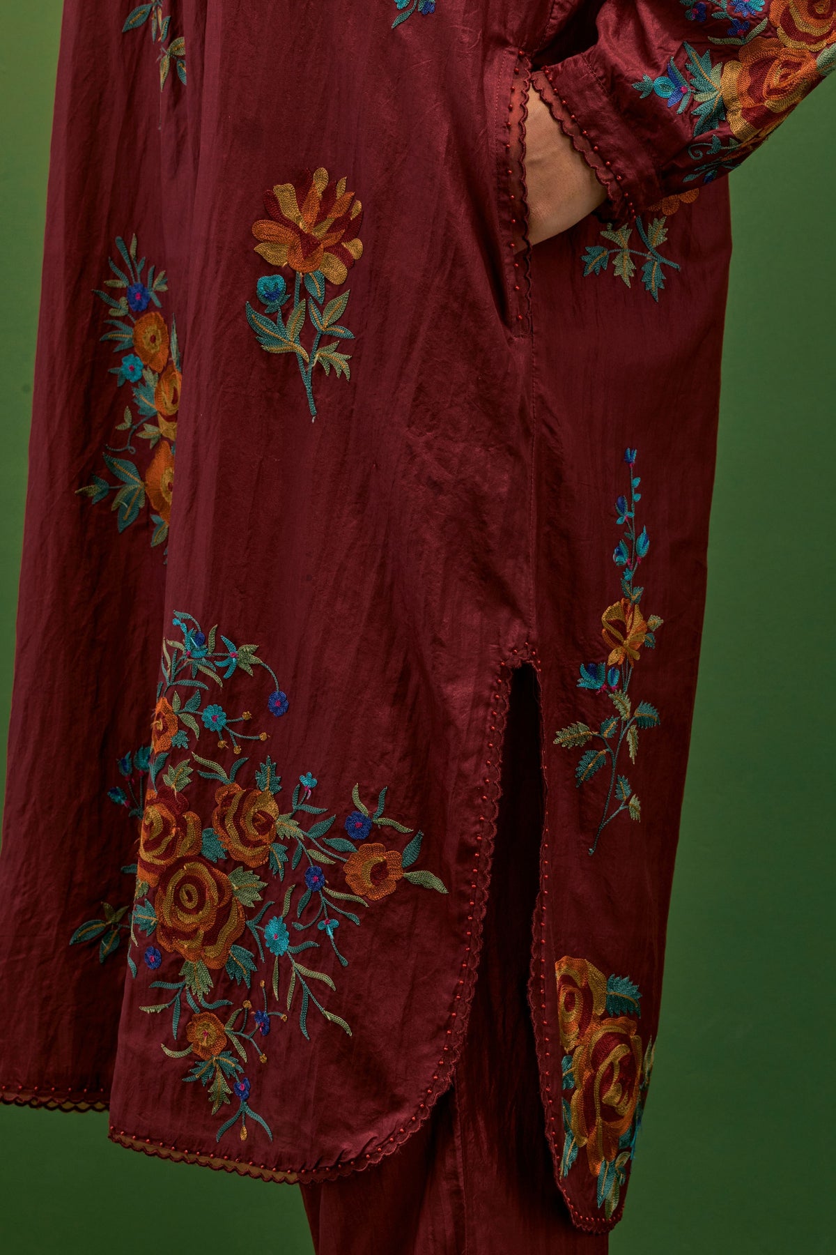 Wood Rose Embroidery Kurta Set