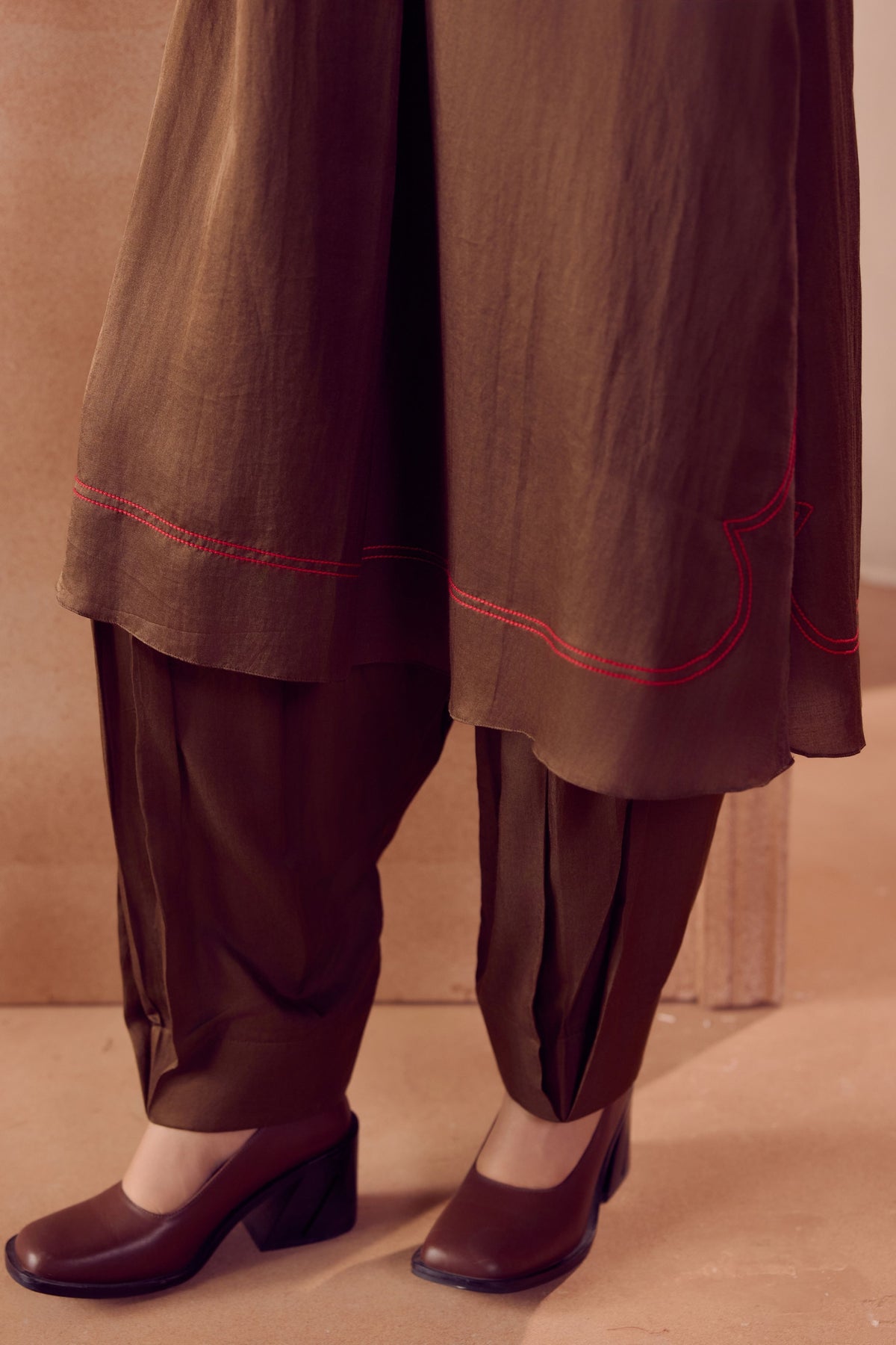 Brown Box Pleated Pants Kurta Set