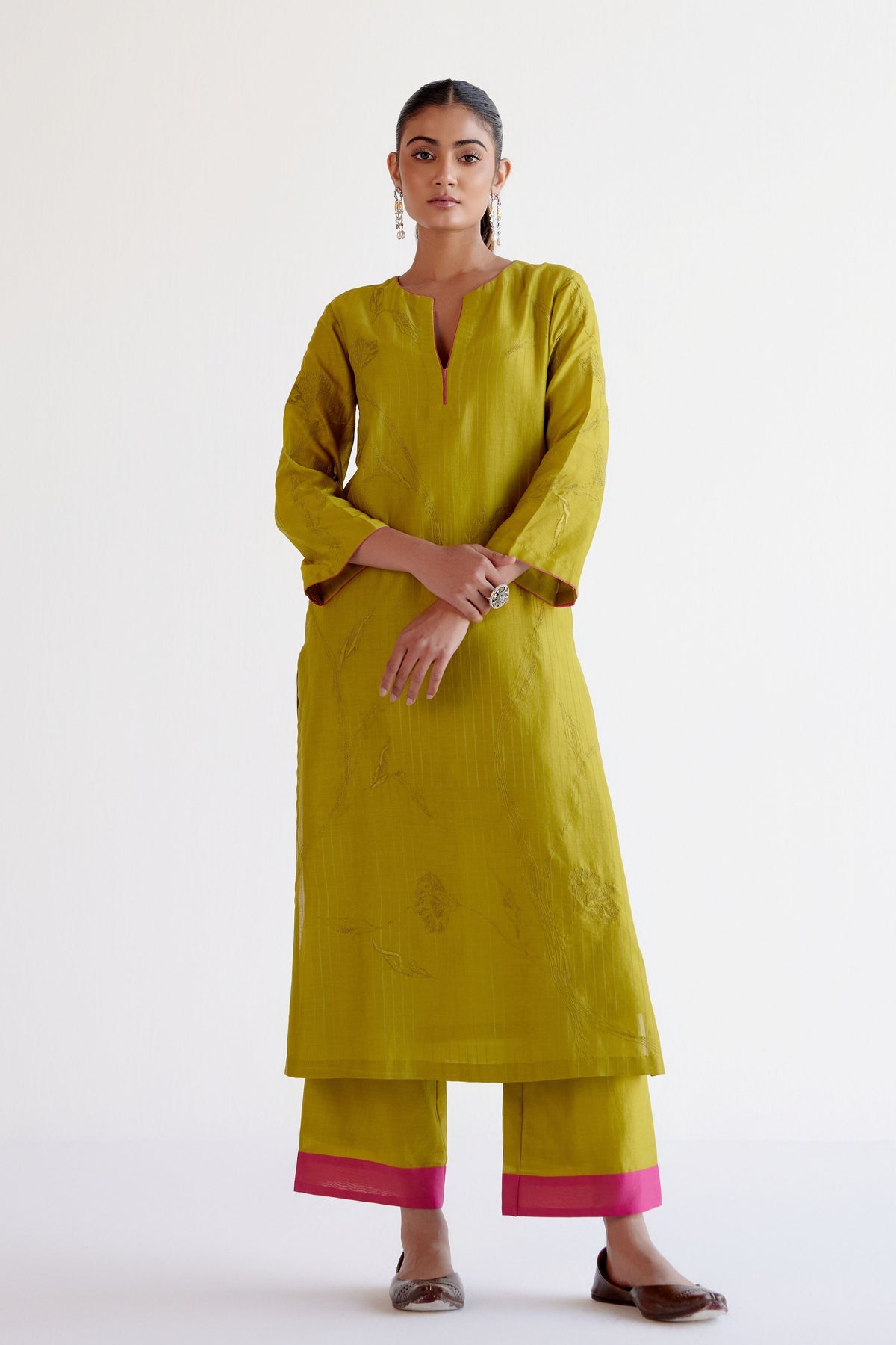 Green Resham Embroidery Kurta Set