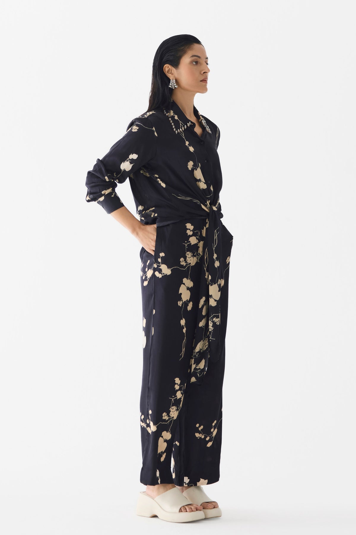 Black Sakura Crop Top and Pants