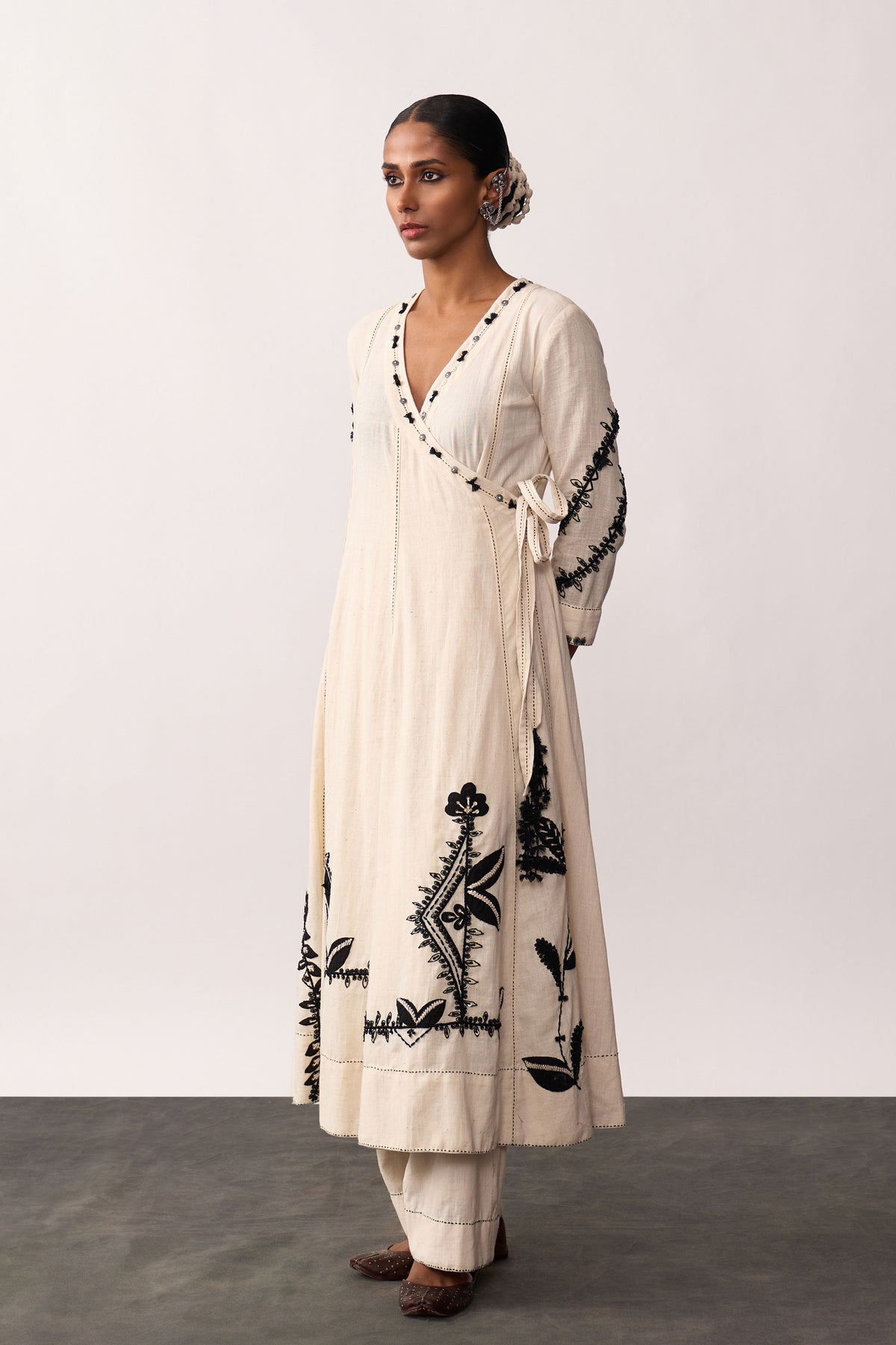 Hansa Ivory Kurta With Pants