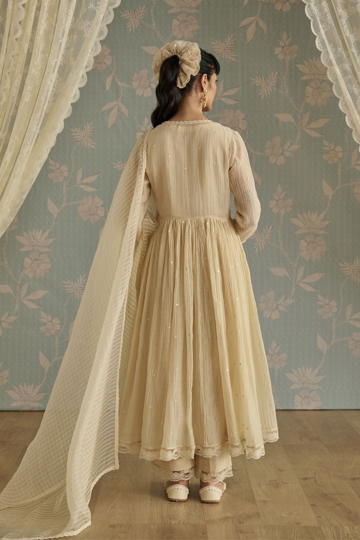 Inaya Anarkali