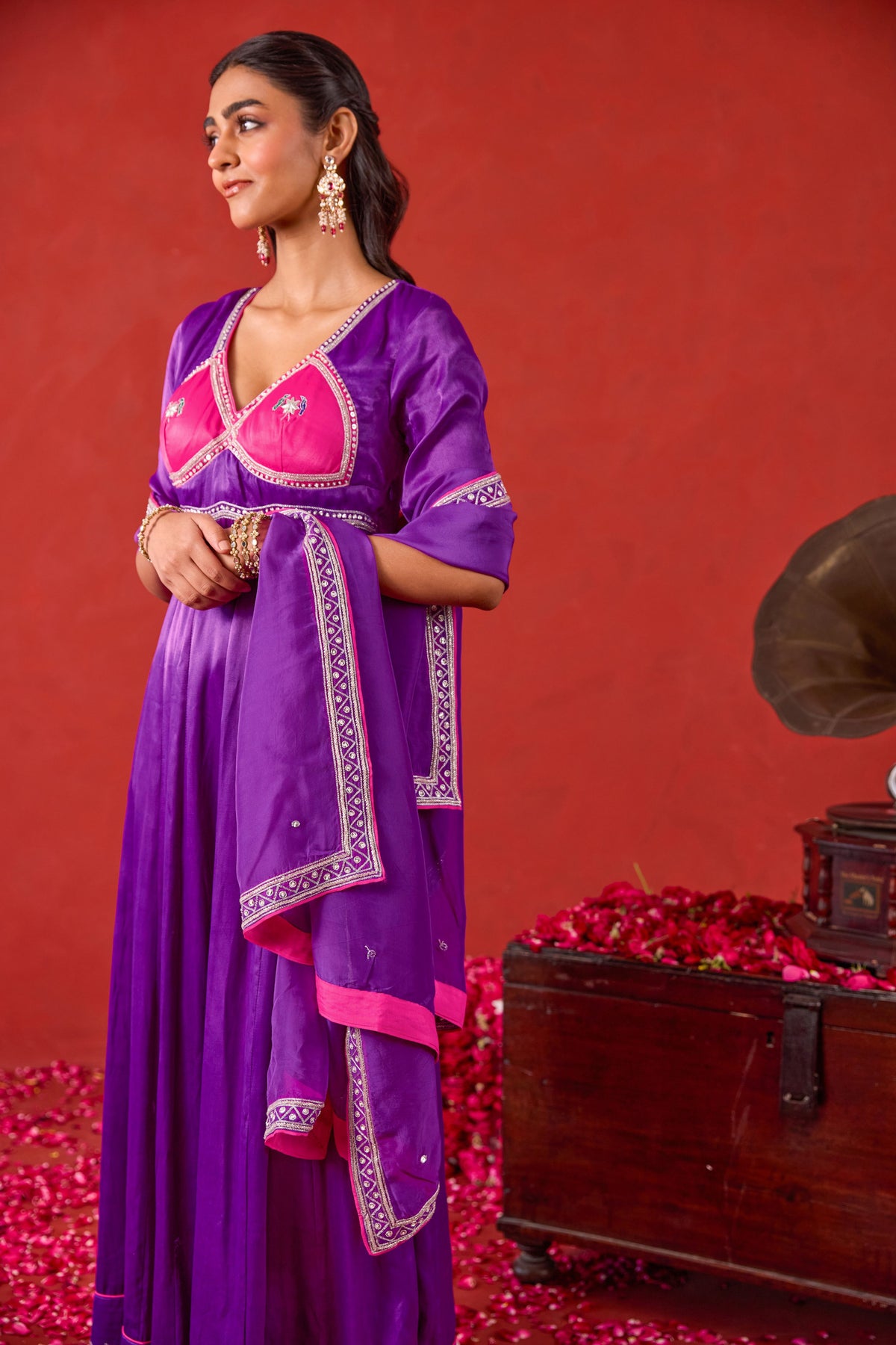 Noorvi Kurta Set