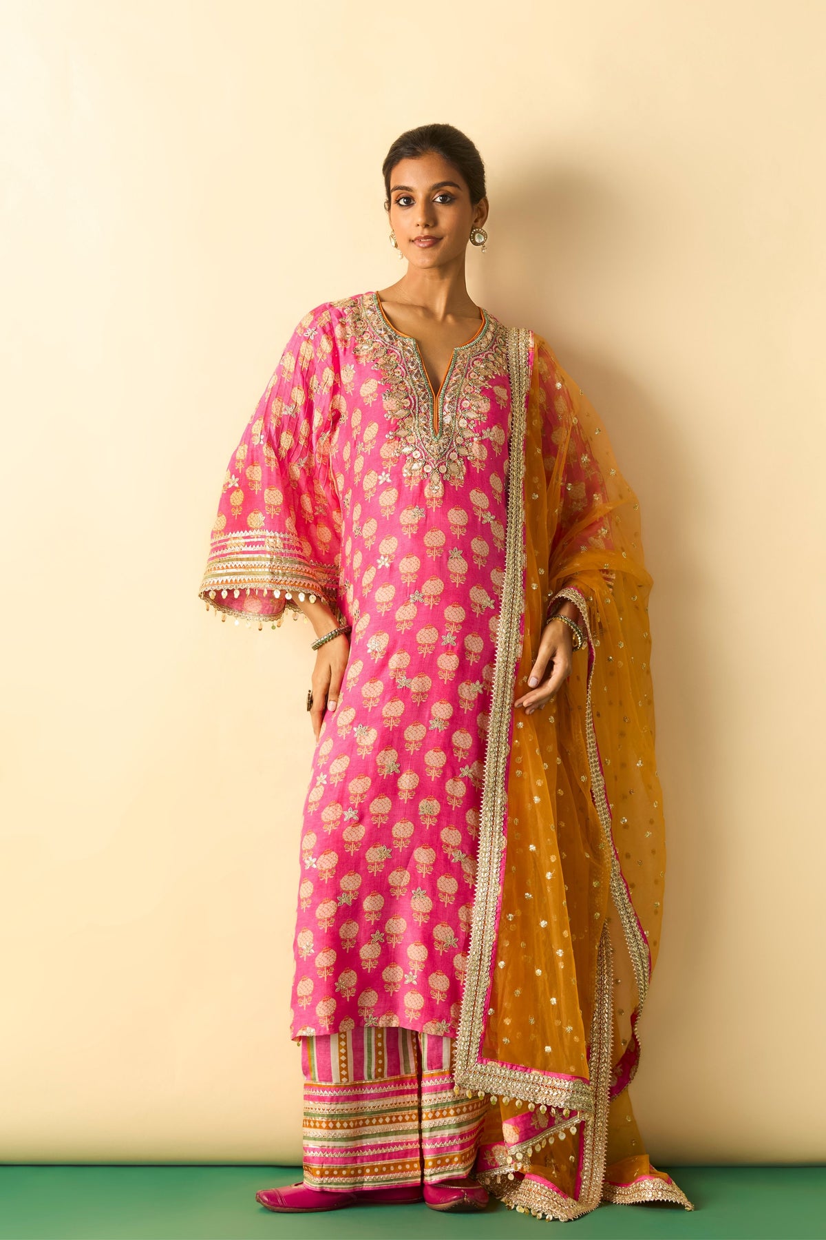 Dwiti Pink Kurta Set