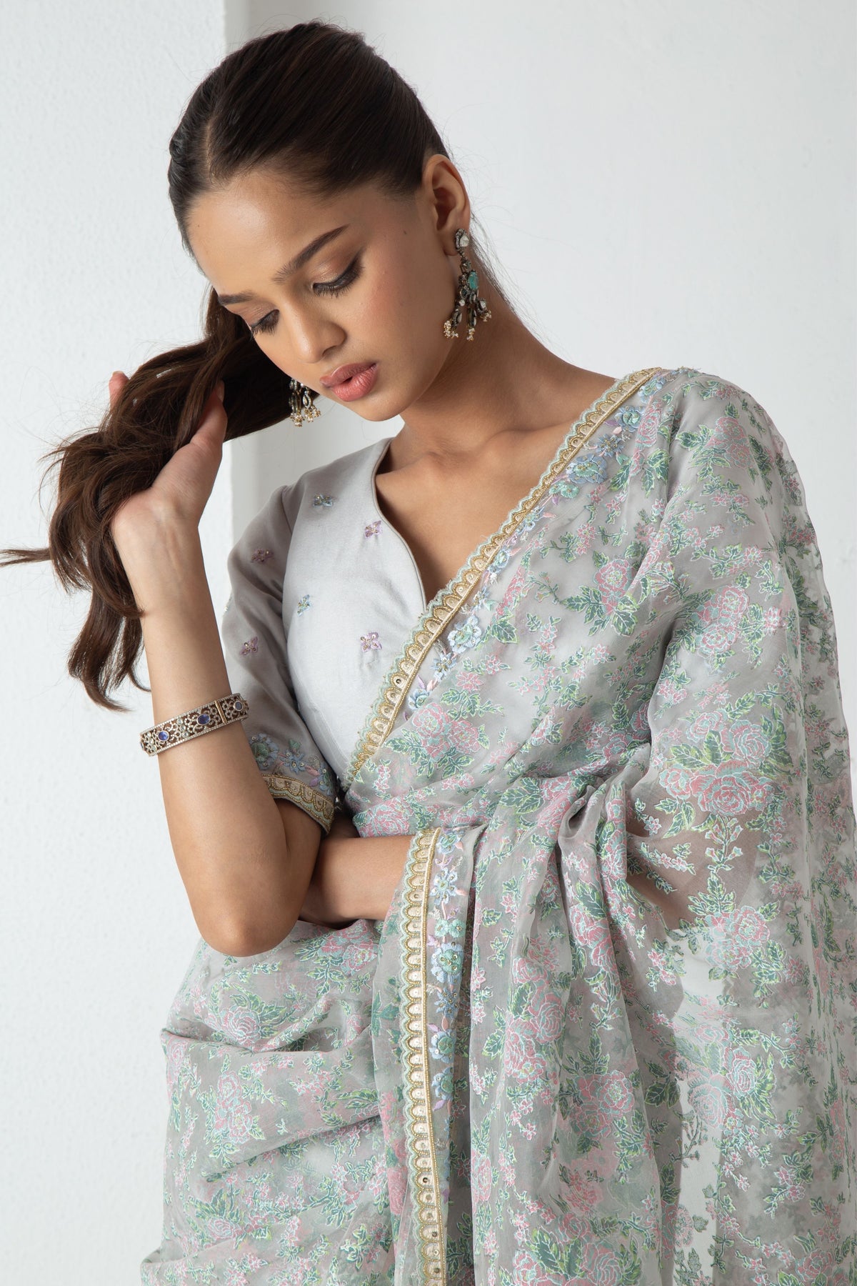 Rinsha Saree With Blouse