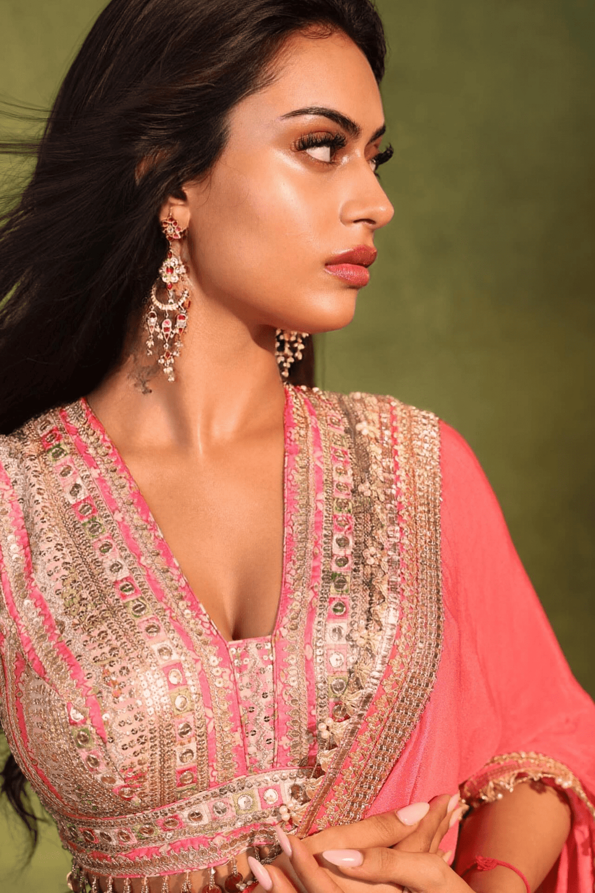 Nysa Devgan in Gopi Vaid - Gopi Vaid - Elahe