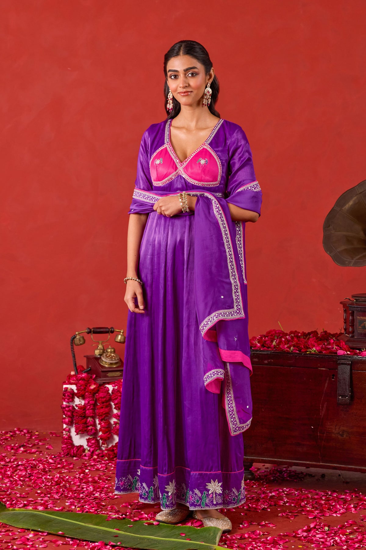 Noorvi Kurta Set