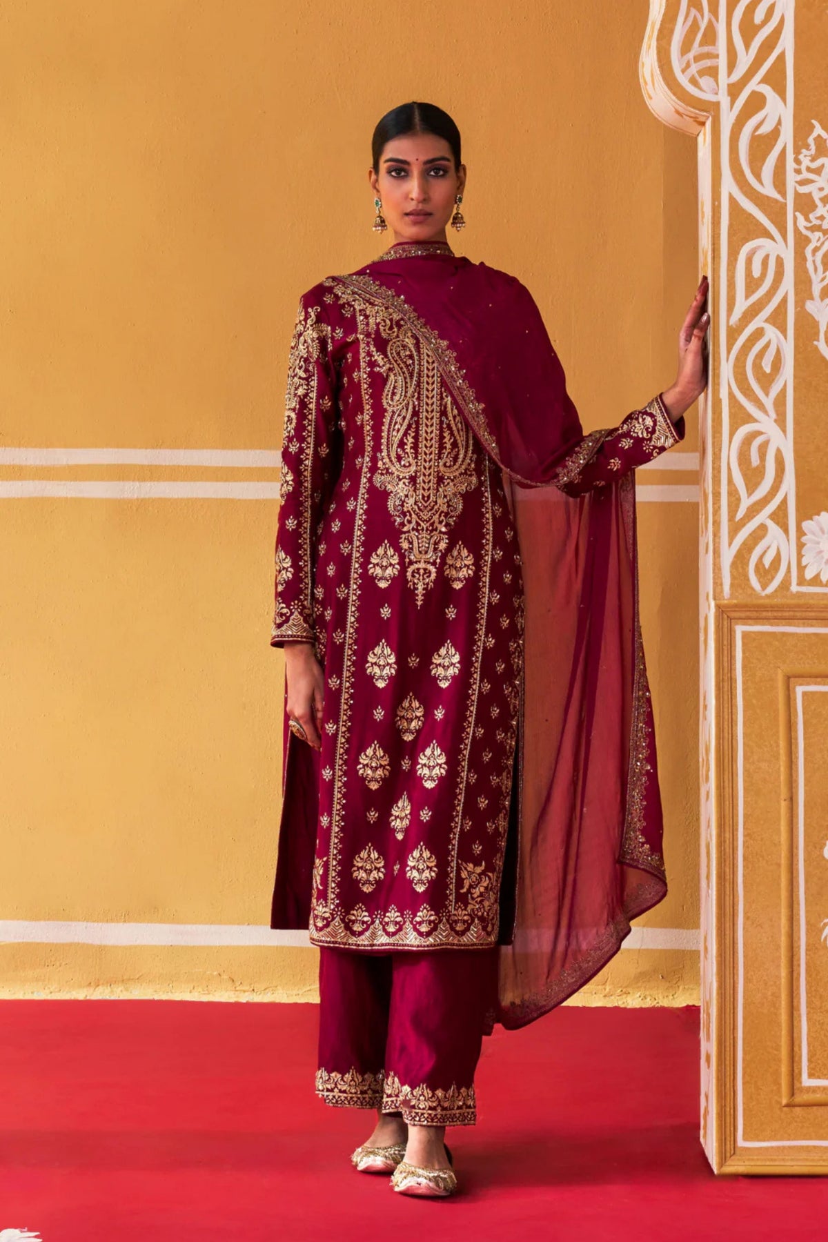 Charvi Kurta Set