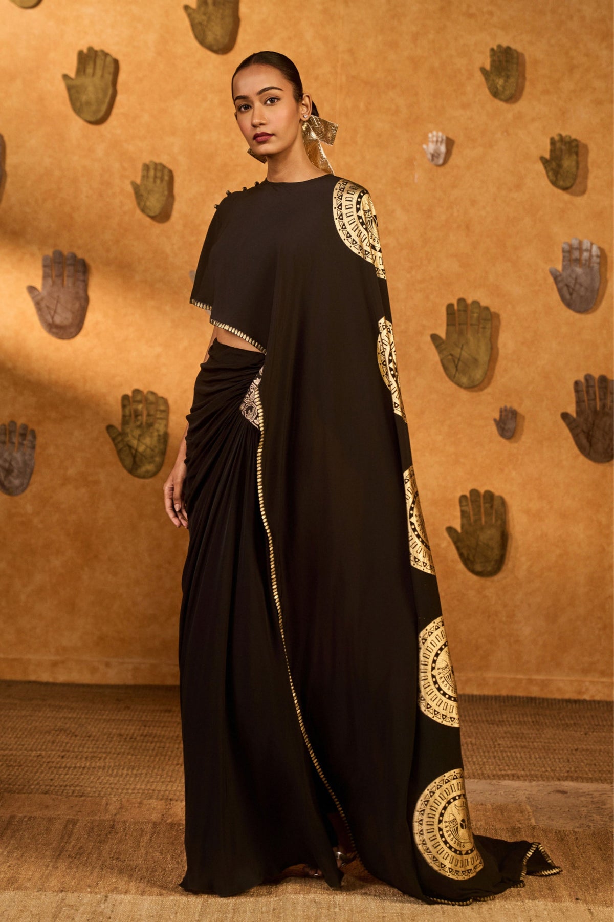 Moonfish Draped Cape Set
