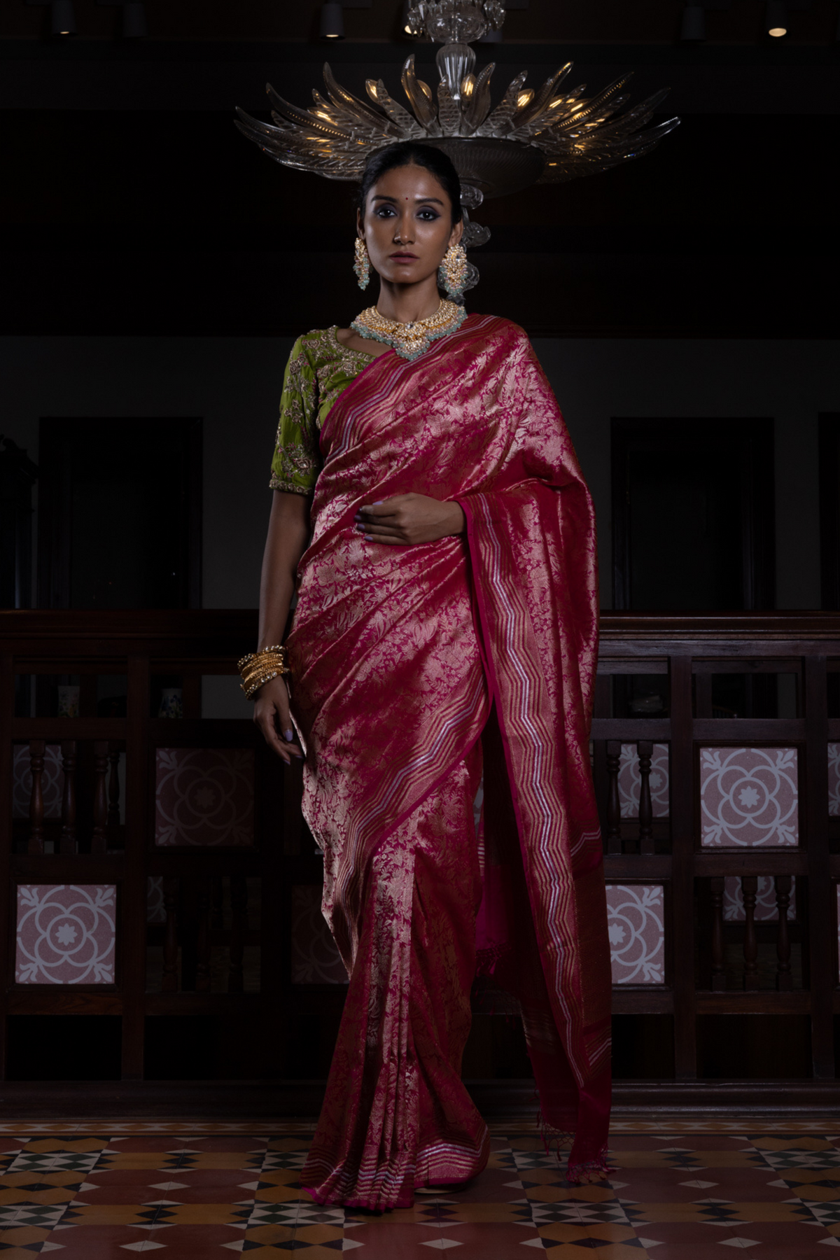 Roop Raj Rani Jaal Zari Pure Silk Benarasi Handloon Sari