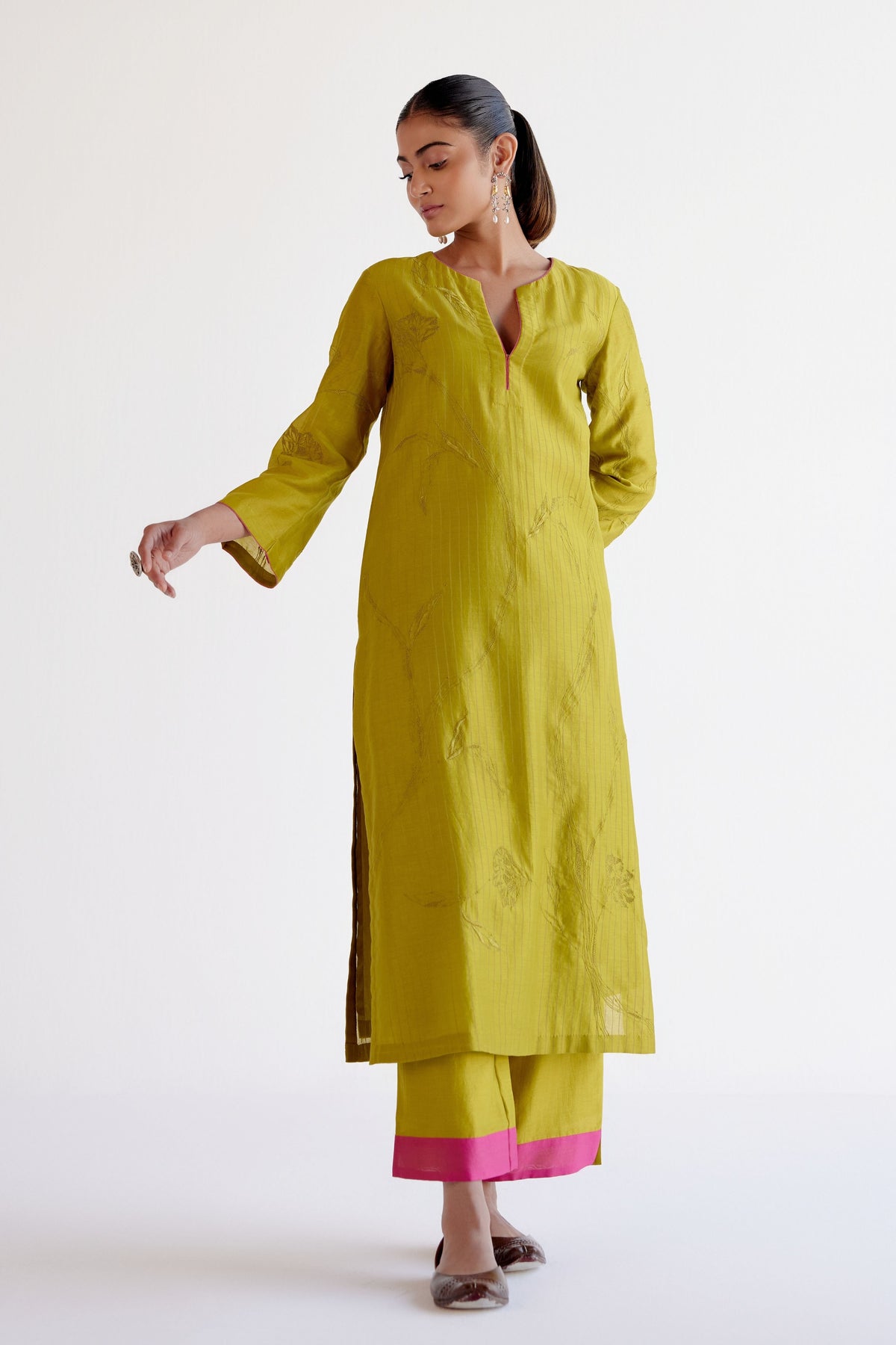 Green Resham Embroidery Kurta Set