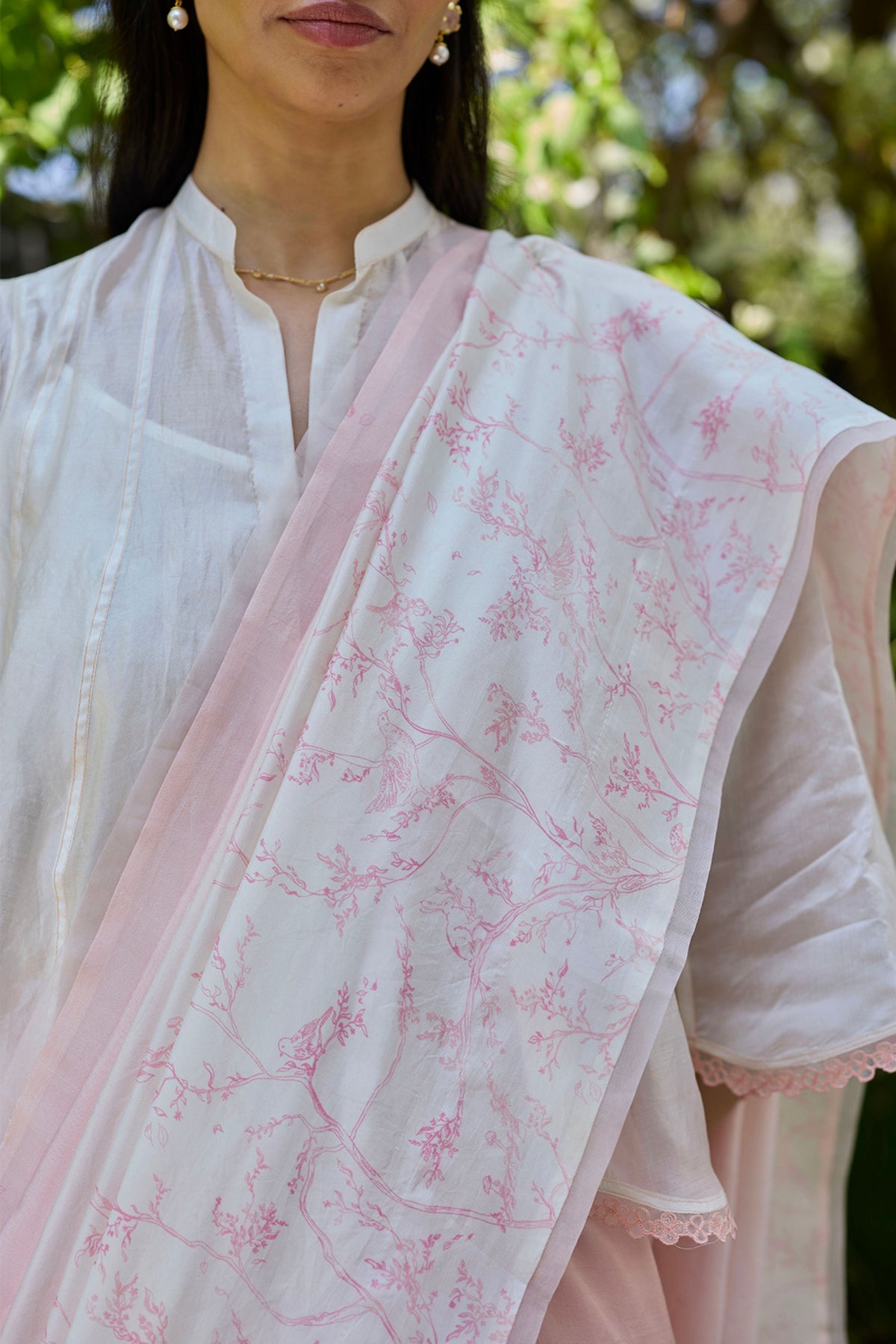Once-upon-a-garden Pink Saree