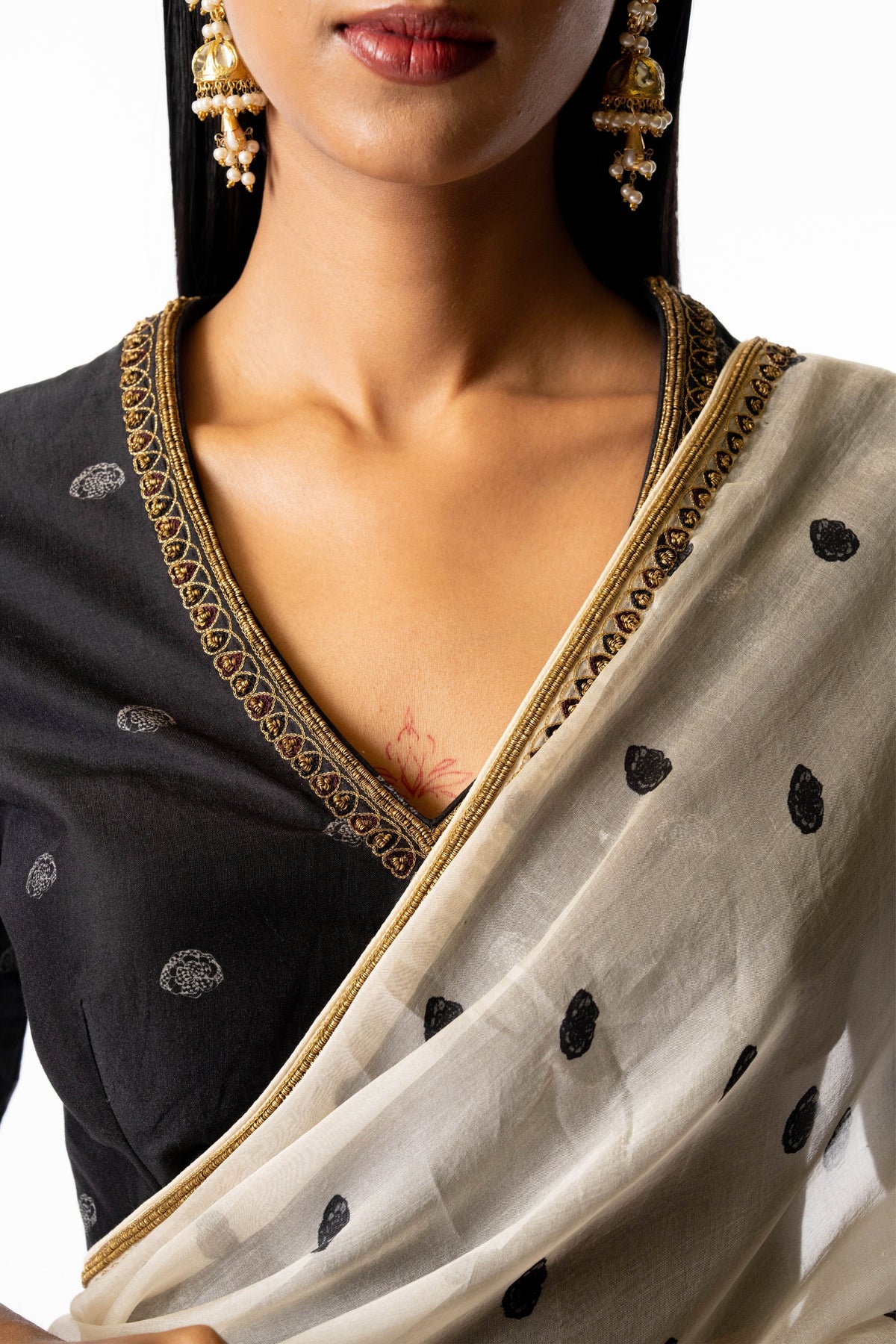 Remisa Saree Set
