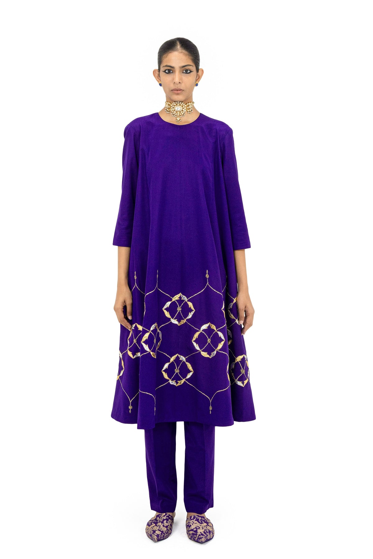 Urwahi Nadbai Kurta And Pants