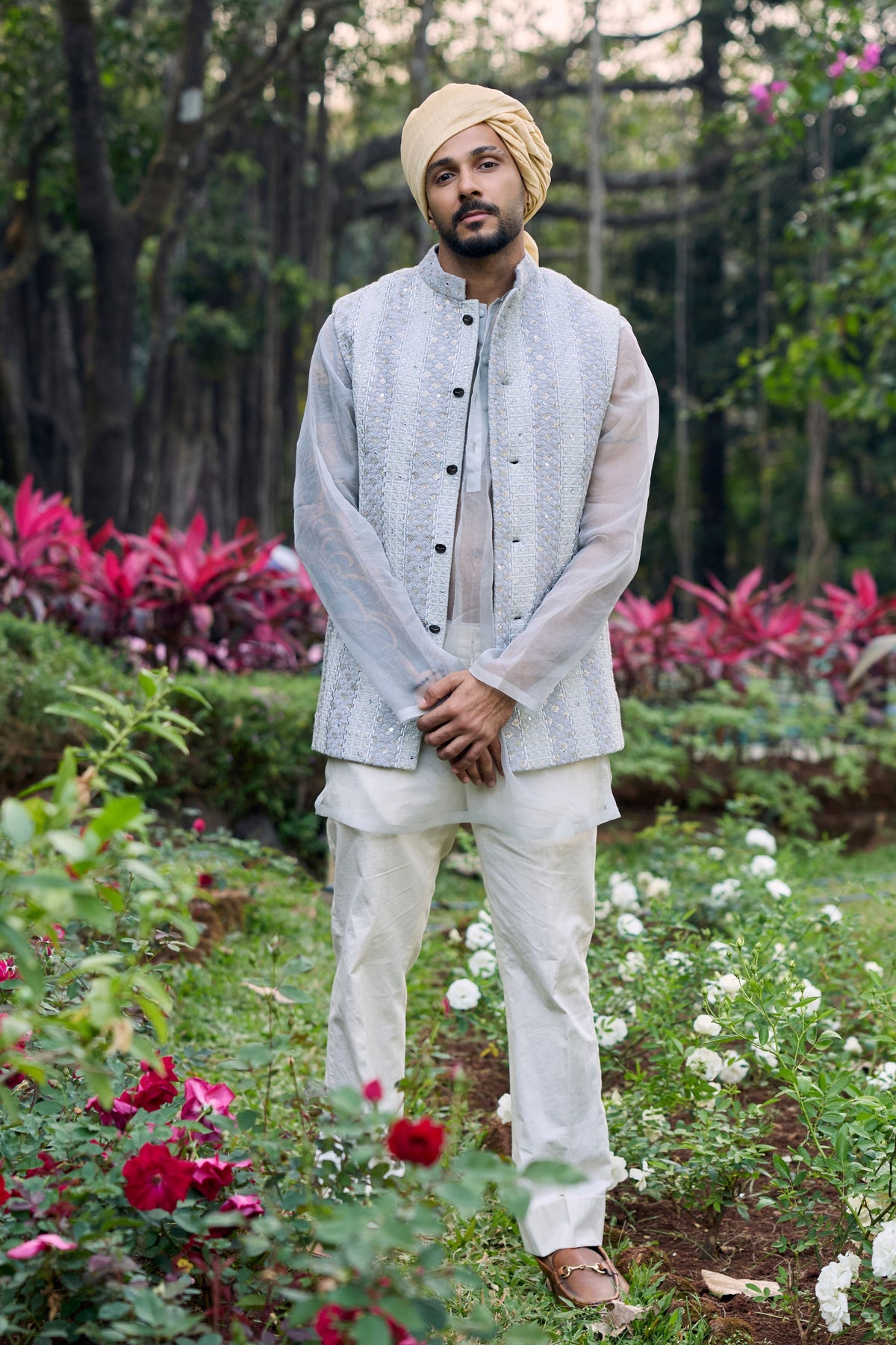 Zoravar Chikankari Bandi Set