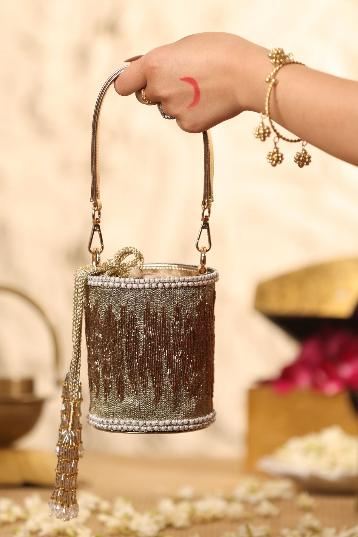 Ruhaniya Potli