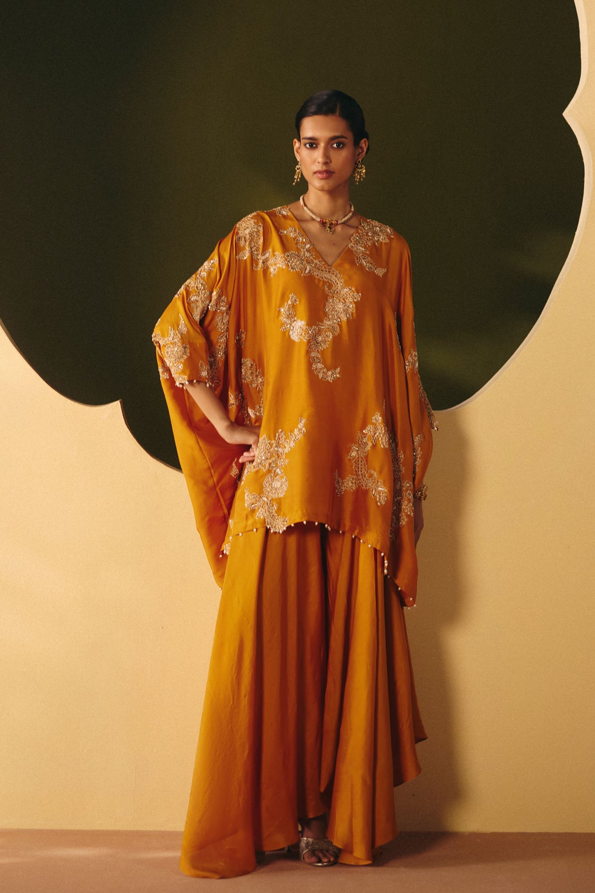 Advaita Kaftan Set