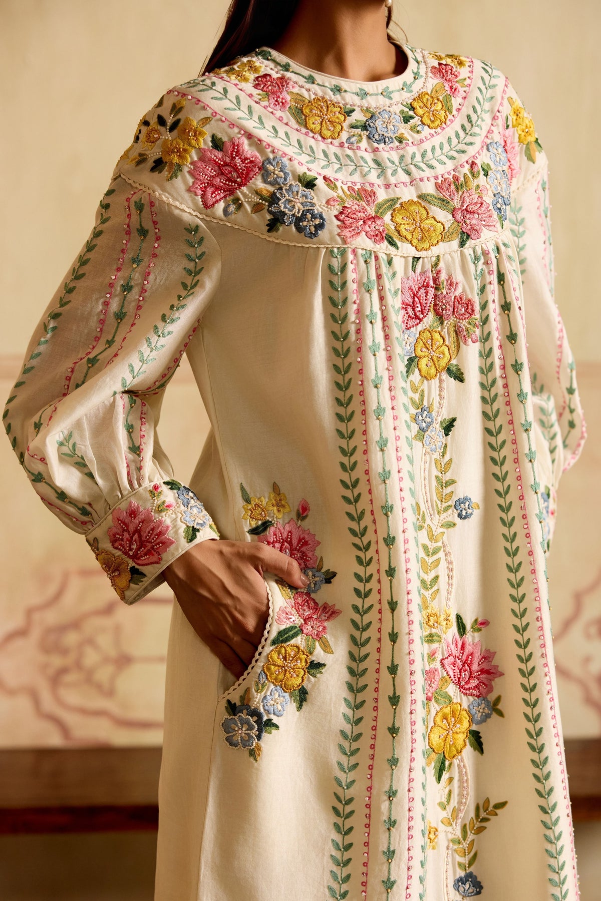 Ivory Florals Kurta With Pants