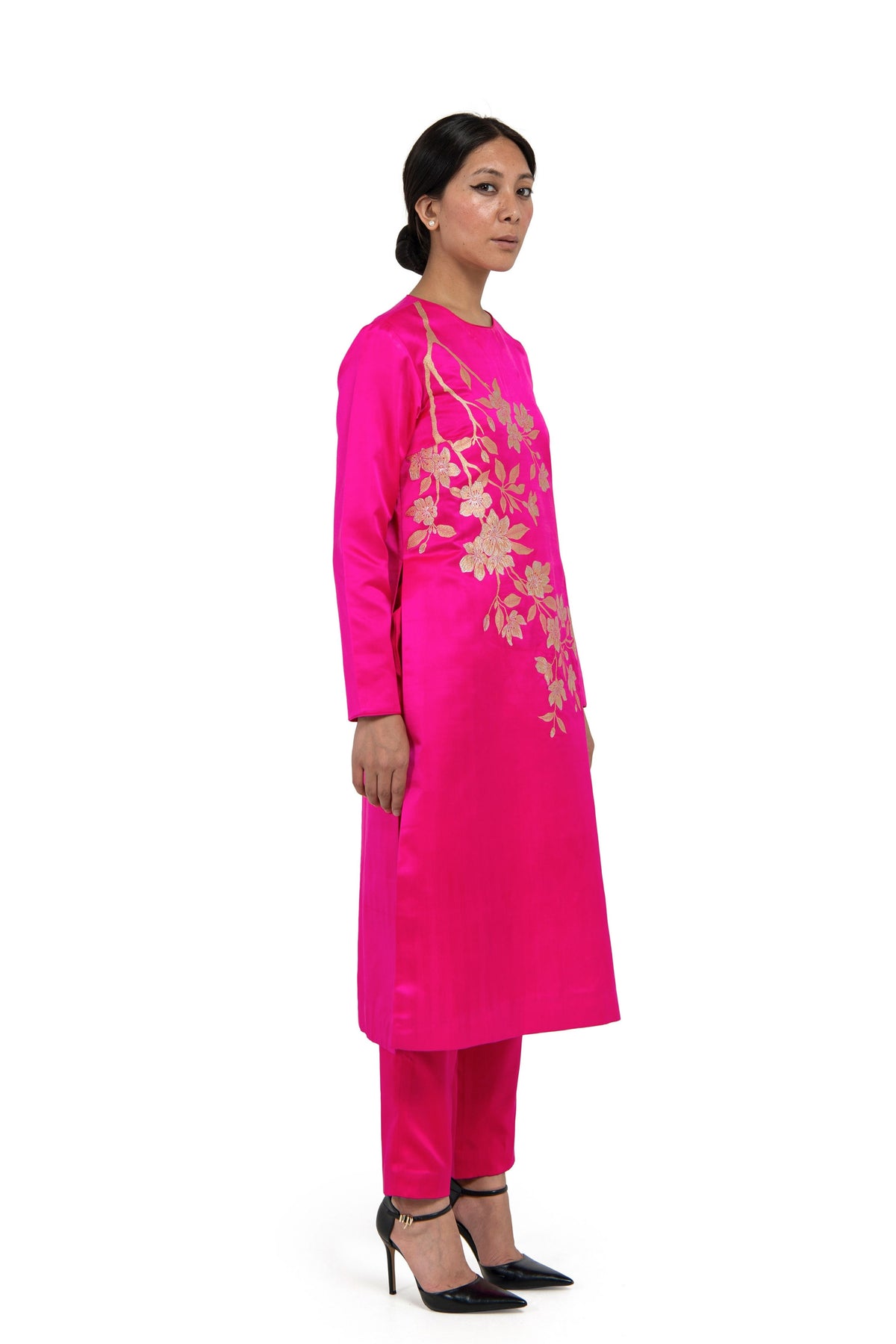 Ruka &amp; Suzume Gulabi Kurta Set