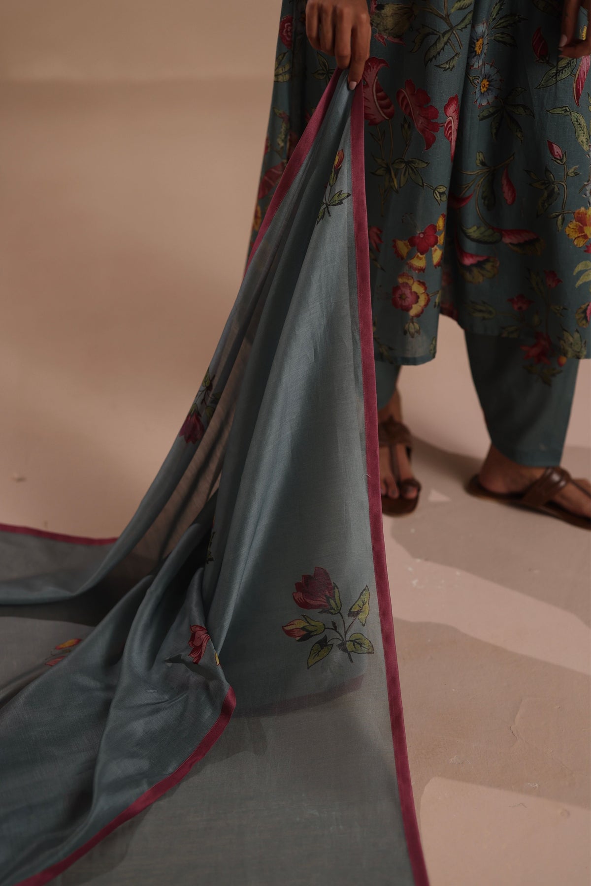Daphne Dupatta