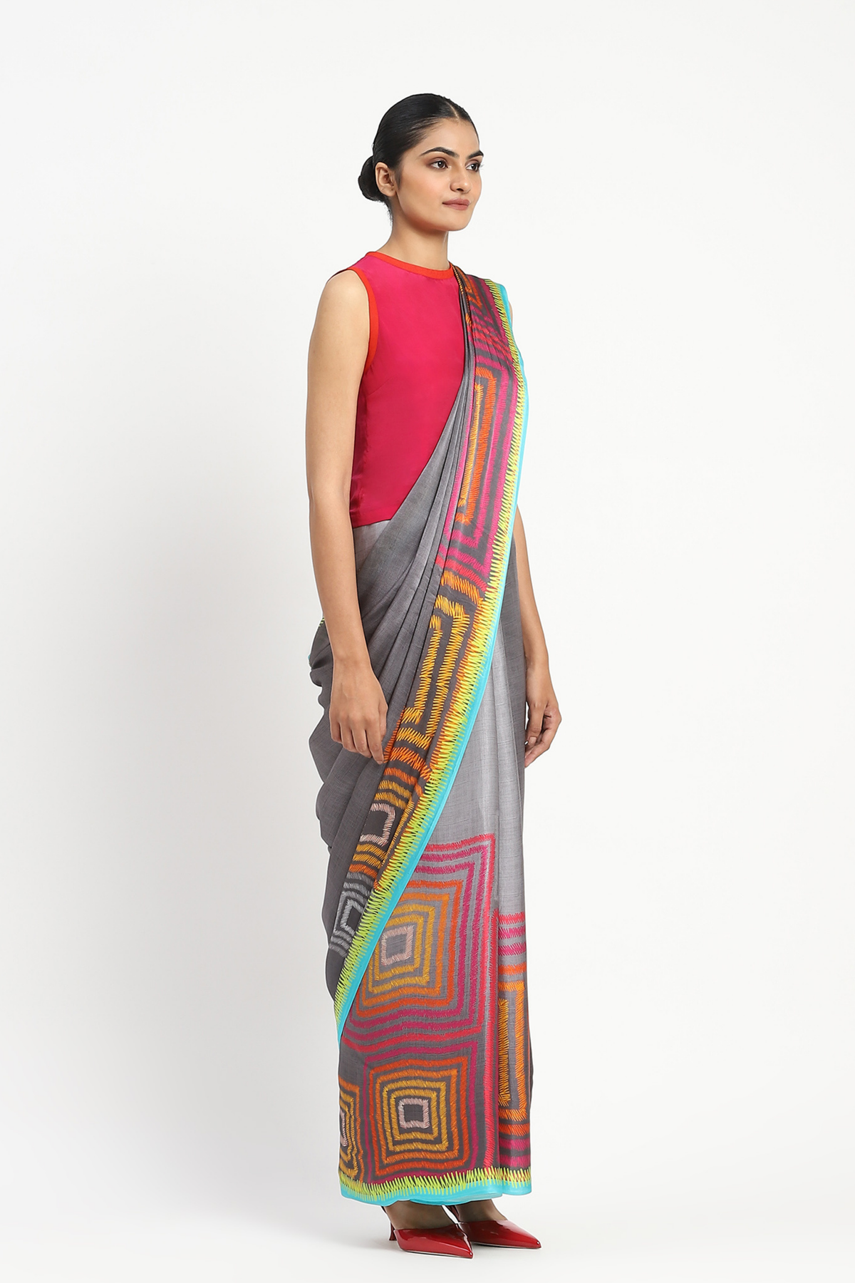 Stun Two Three Printed Saree