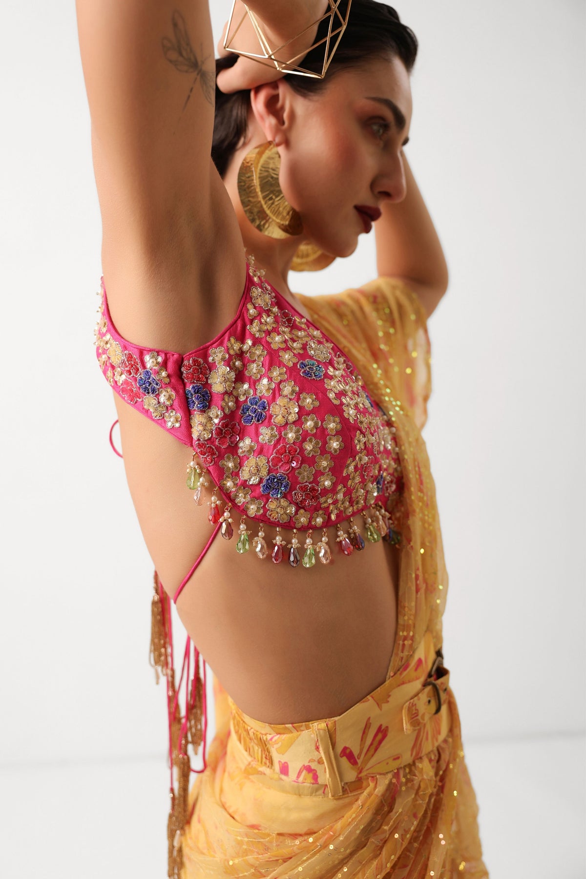 Alipore Jhilmil Saree Set