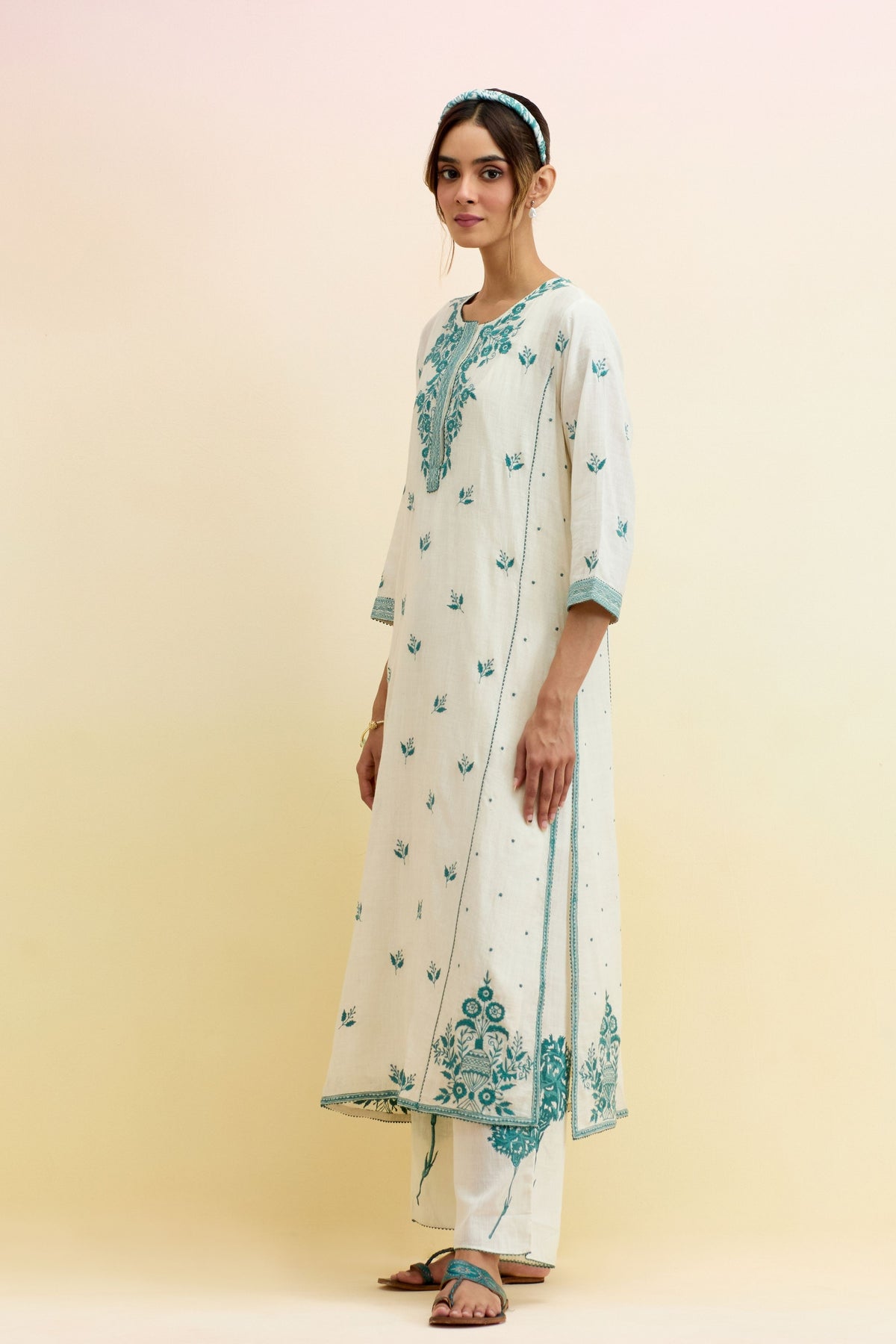 Ivory Kalidar Kurta Set