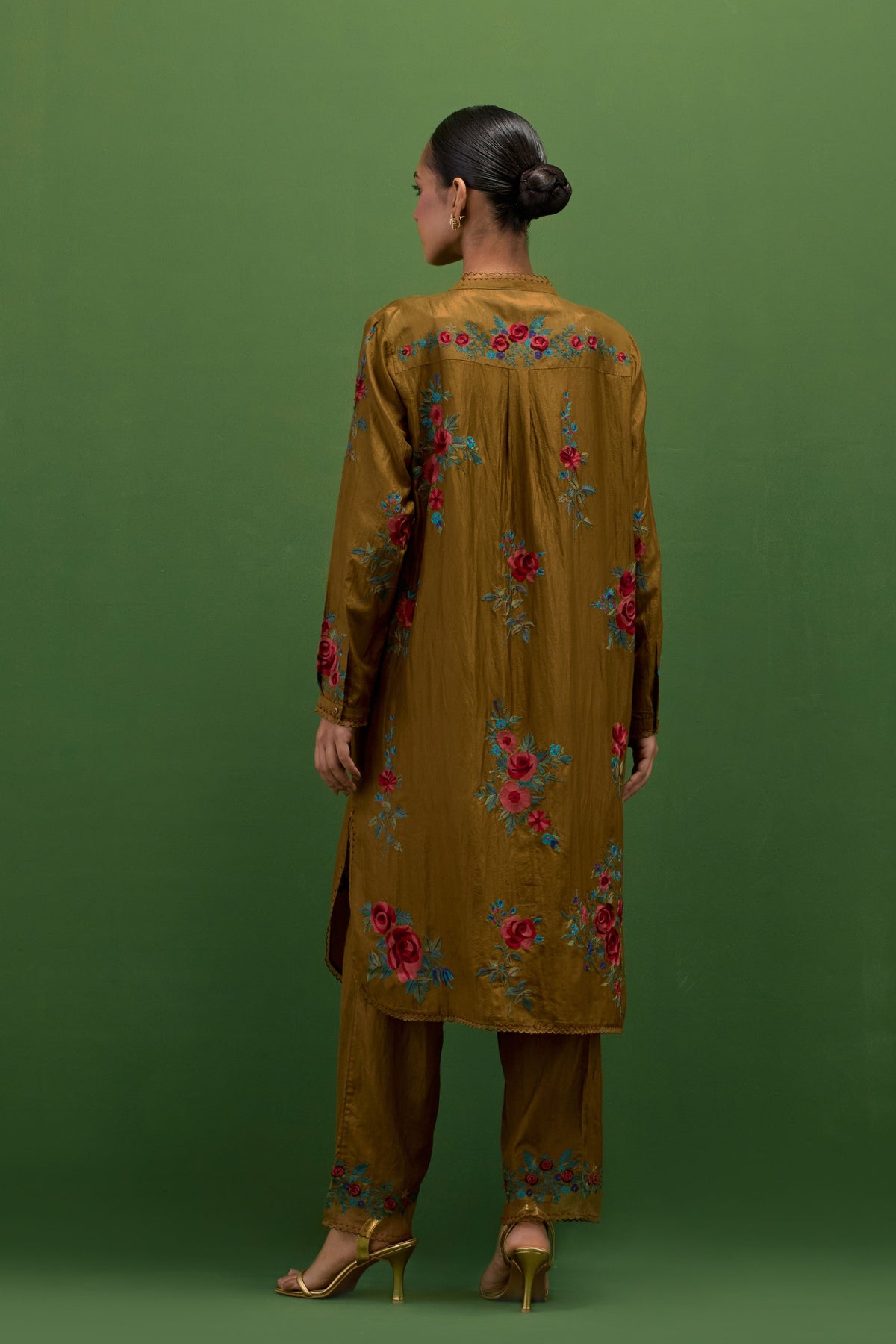 Olive Rose Embroidery Kurta Set