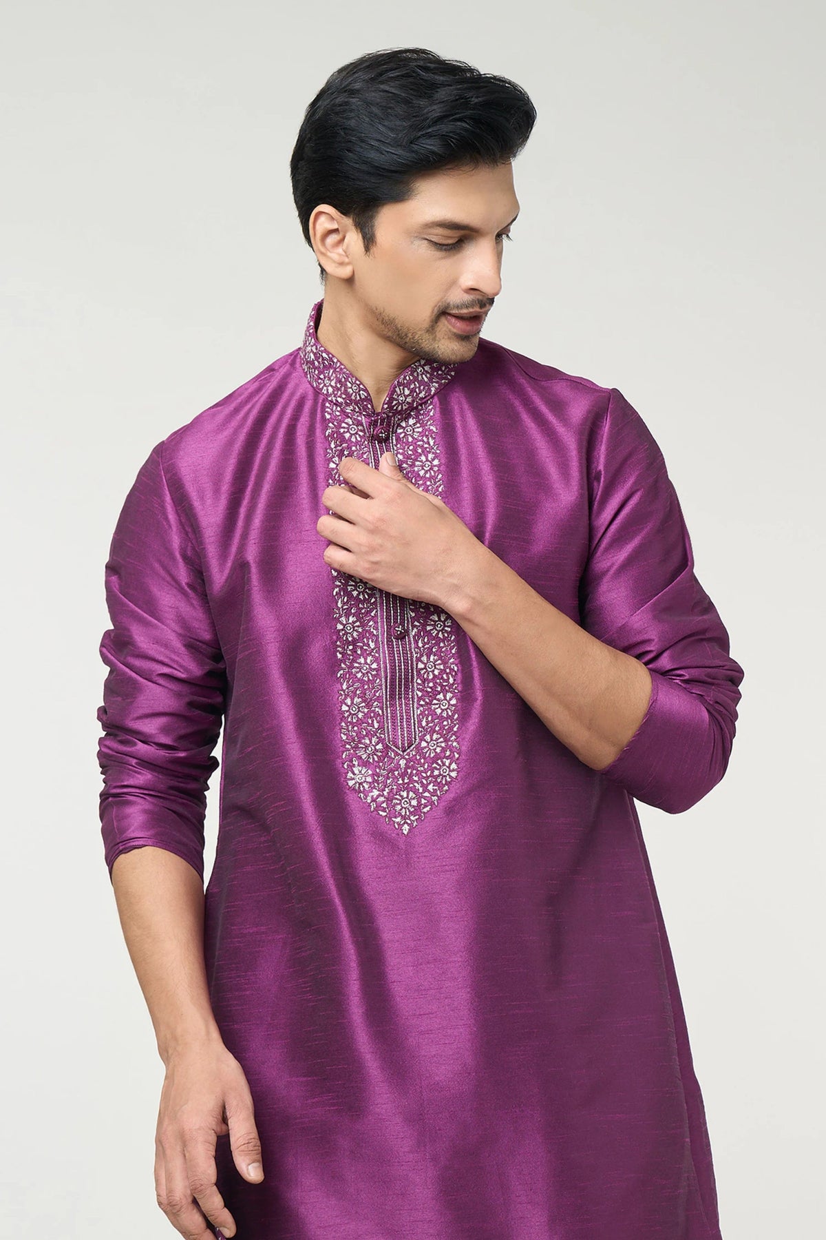 Violet Embroidred Kurta Set