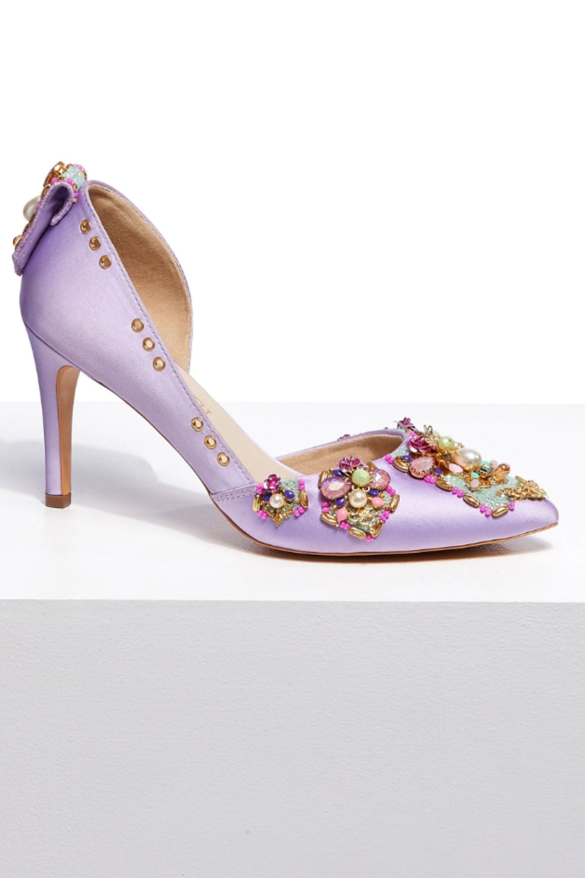 Very Peri Embroidered Pumps