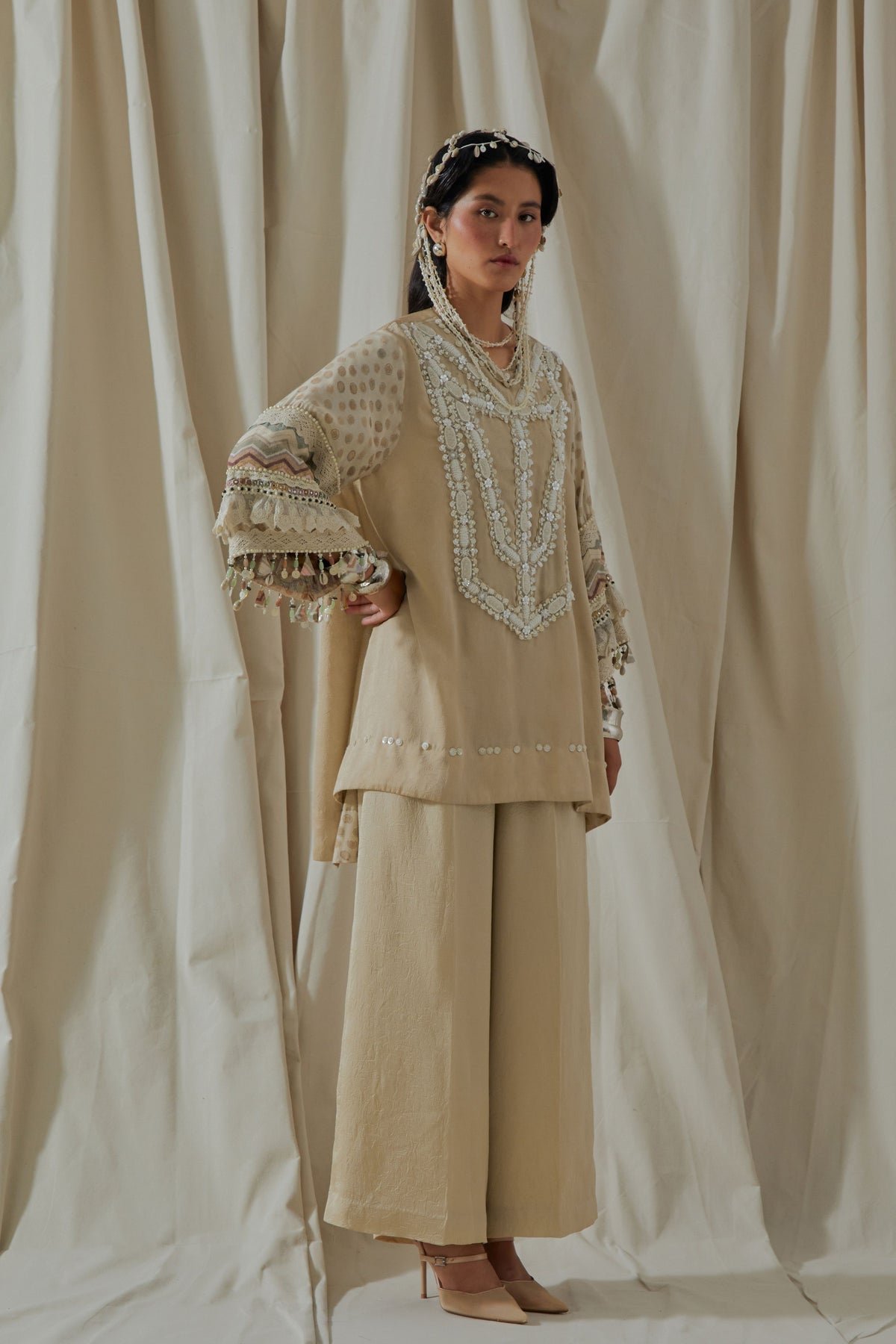 Mitra Short Kurta With Trouser
