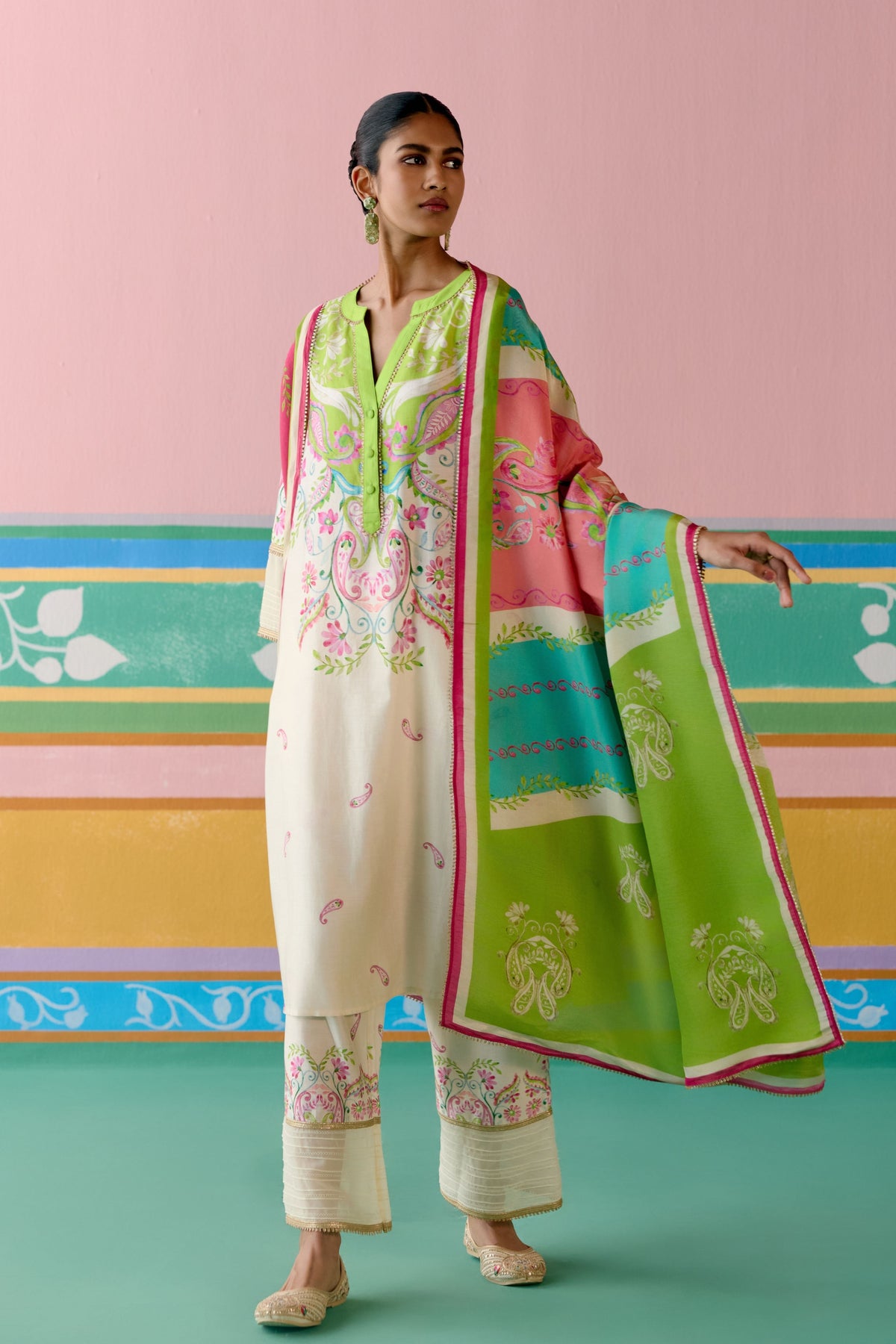 Lime Green Paisley V-neck Kurta Set