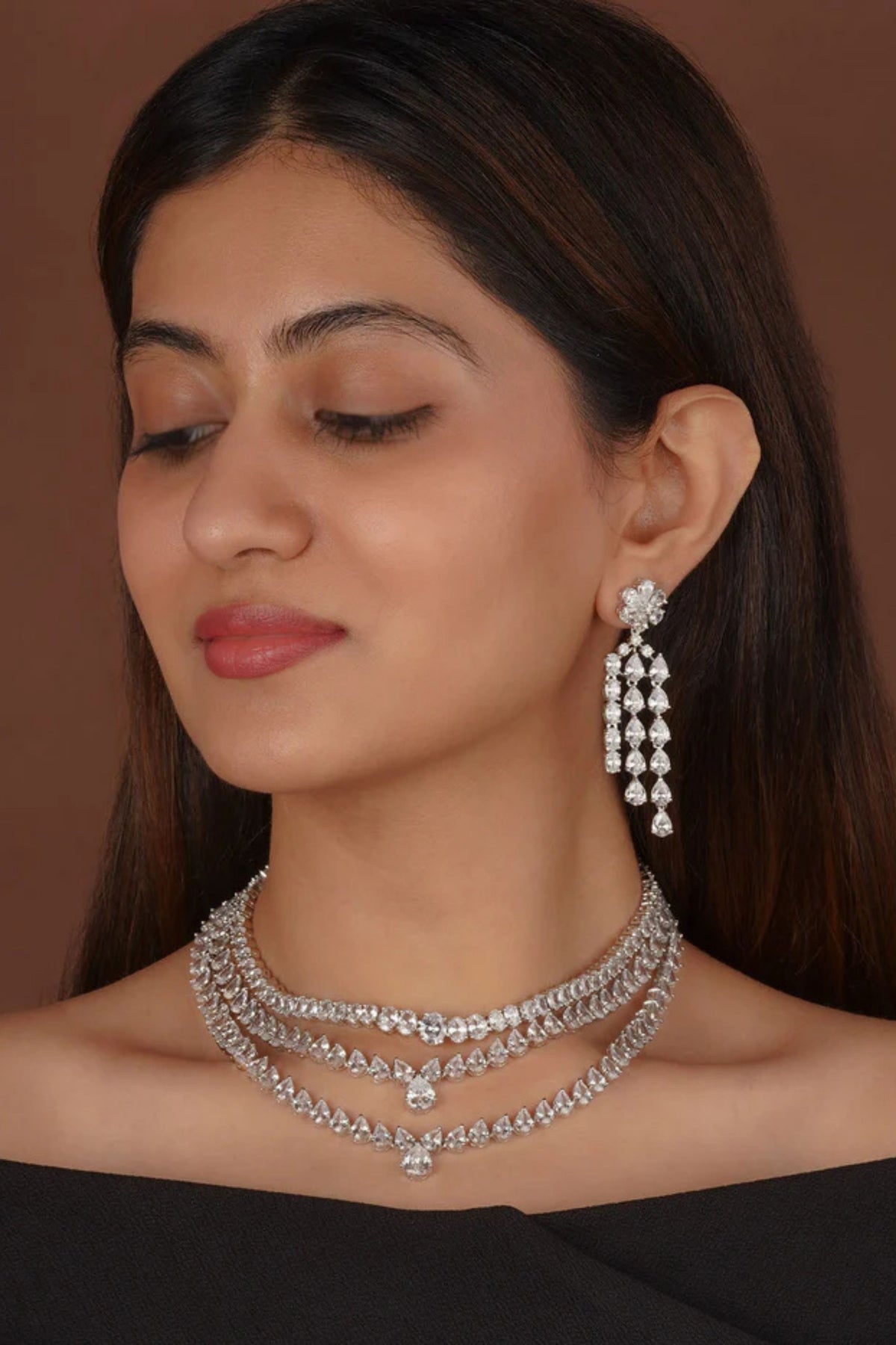 White Color Silver Plated Faux Diamond Necklace Set
