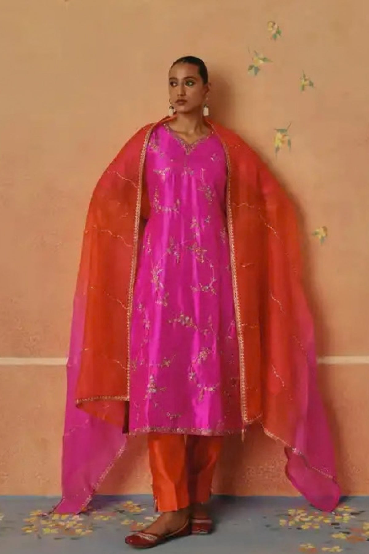 Gulabi Dhoop Kurta Set