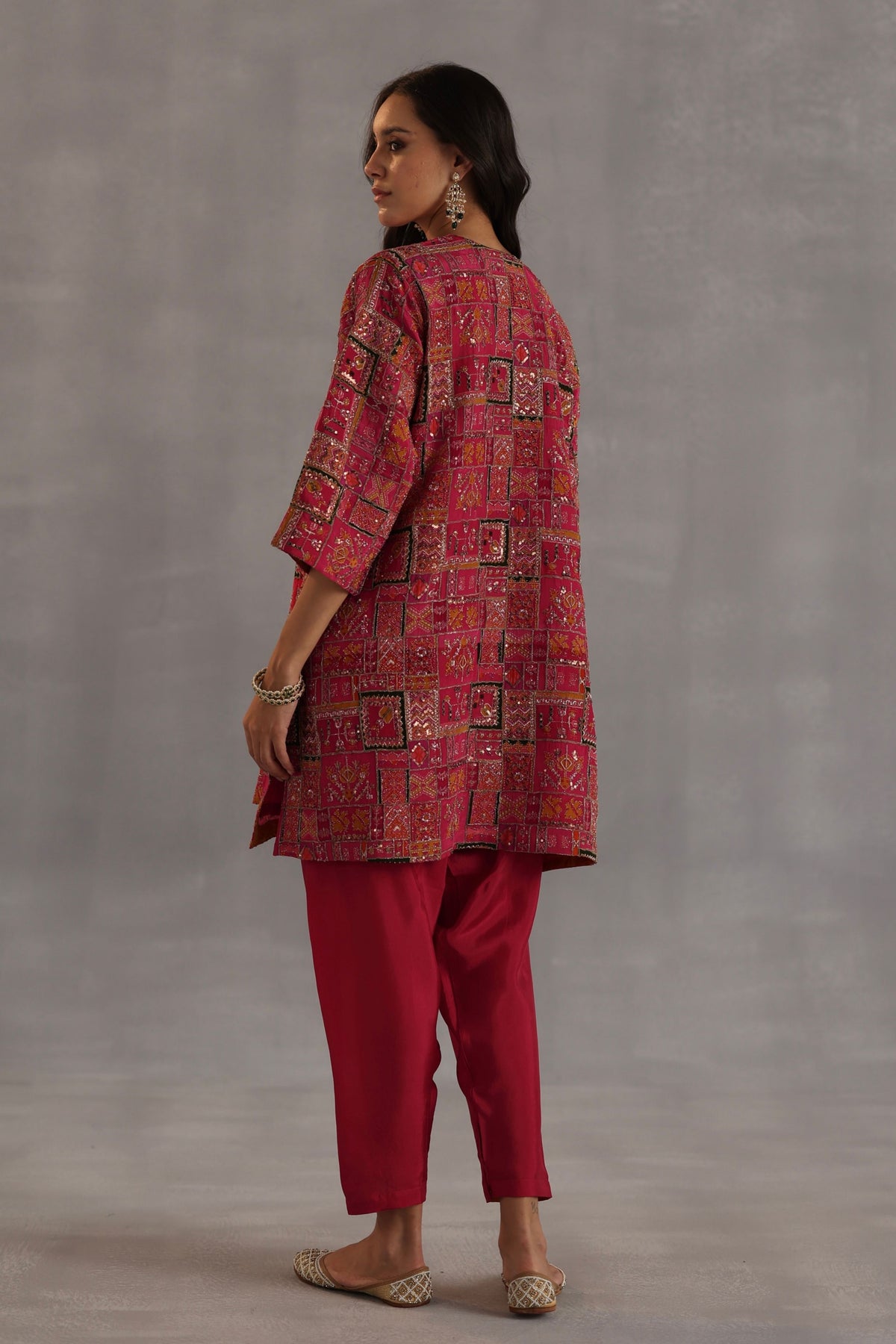 Raag Magenta Kurta Set
