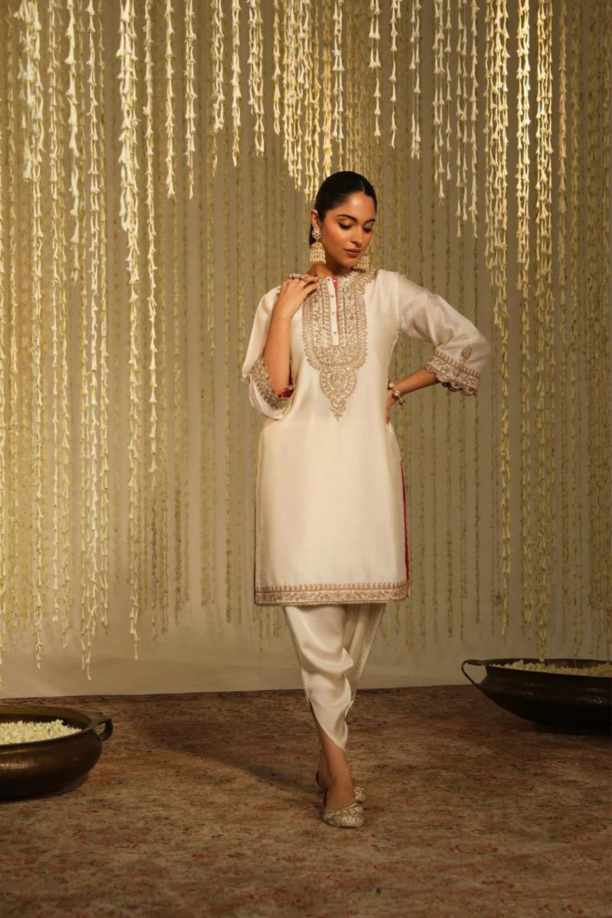 Enisa Daisy Ivory Kurta Set