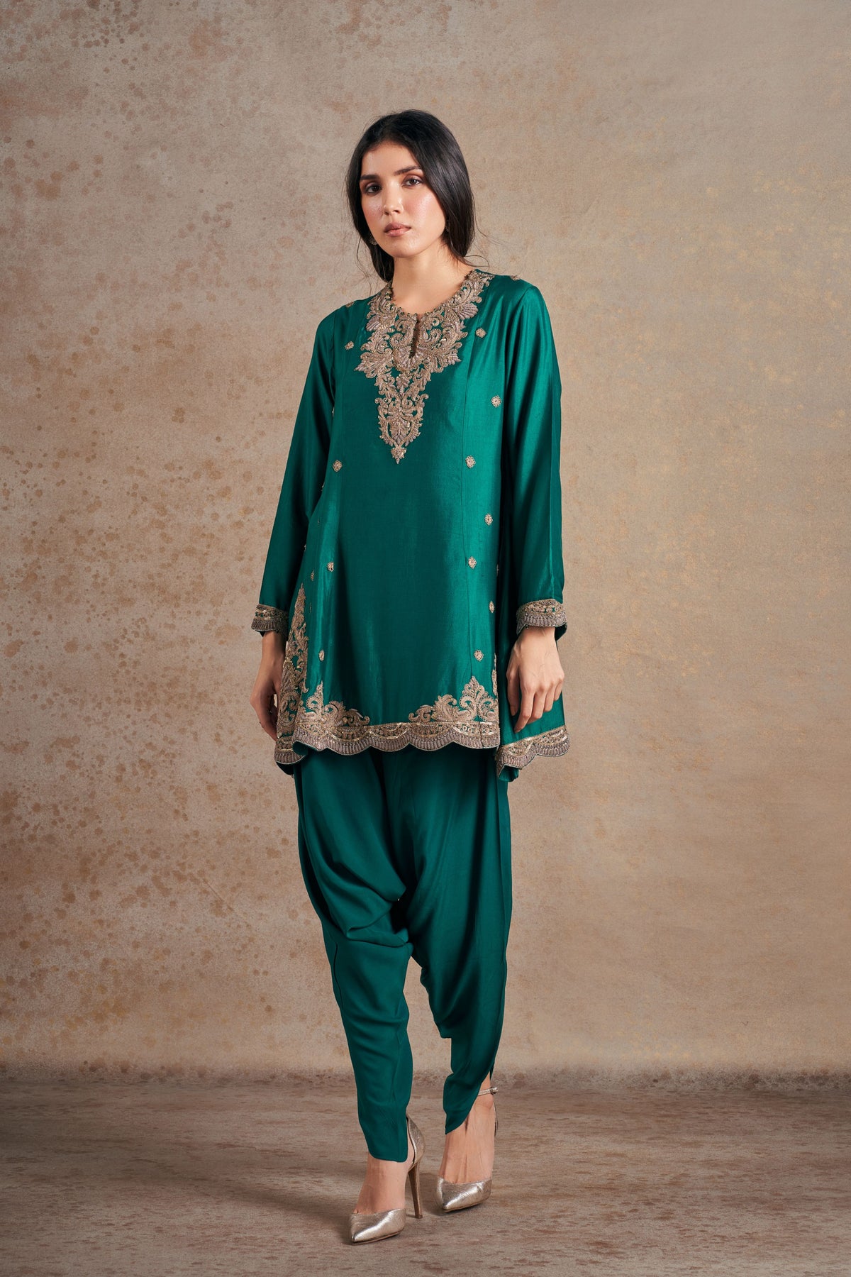 Luxurious Emerald Ethnic Peplum Set