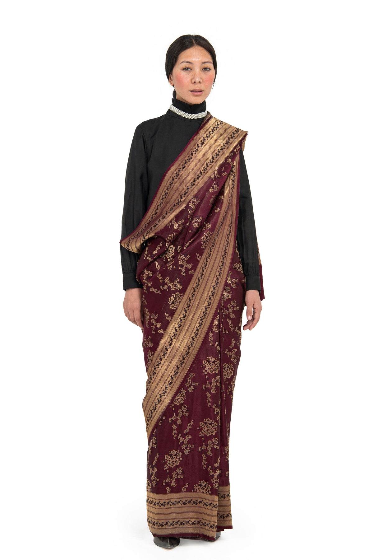 Niwa Maroon Saree