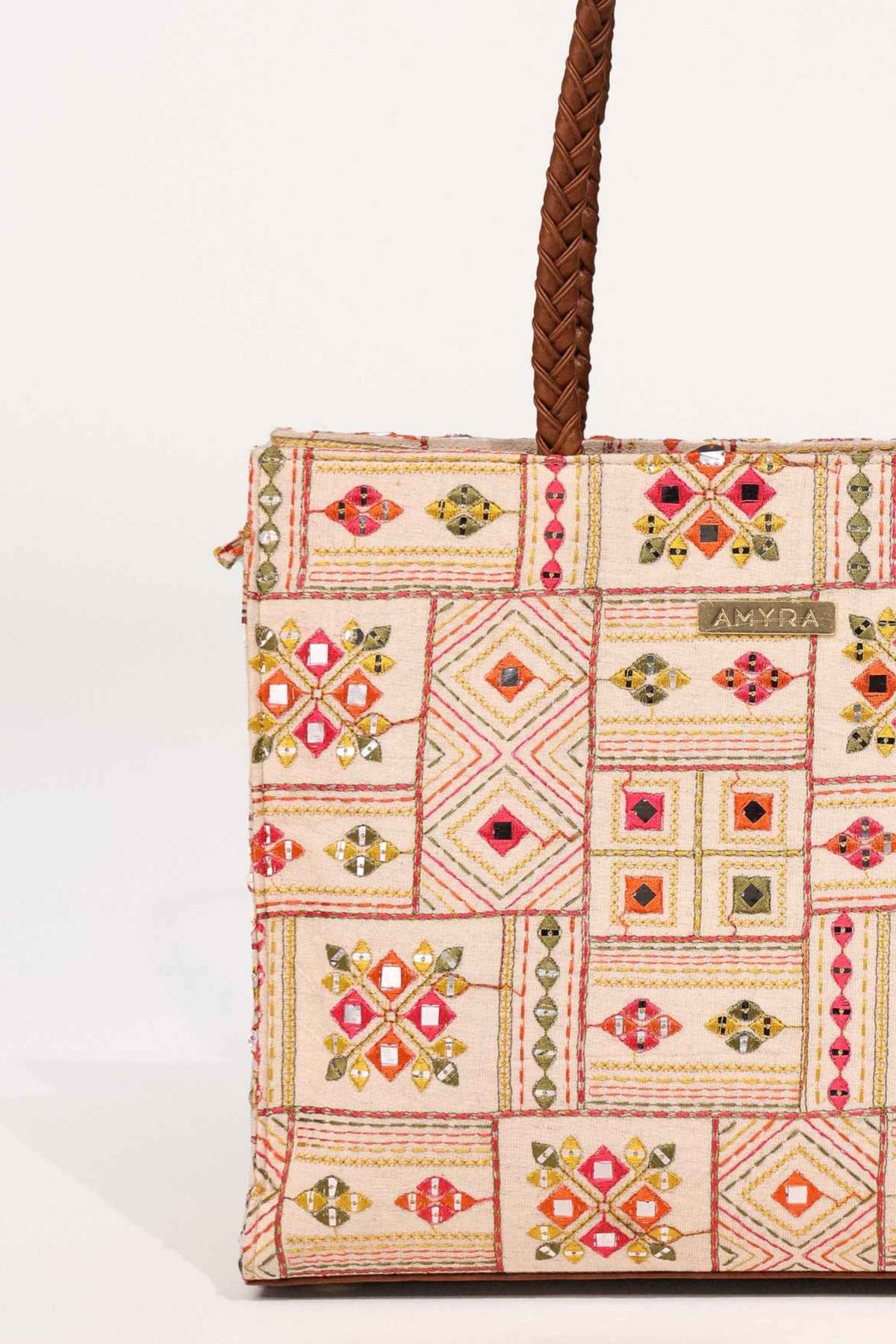 Ziana Box Tote Bag
