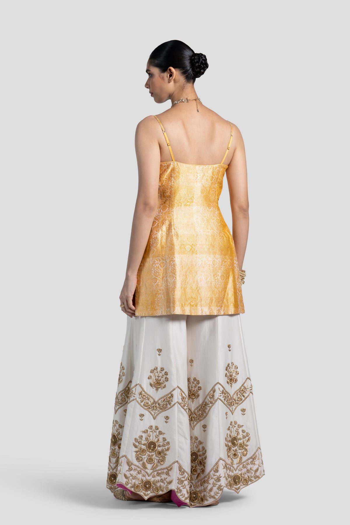 Shafaq Sharara Set