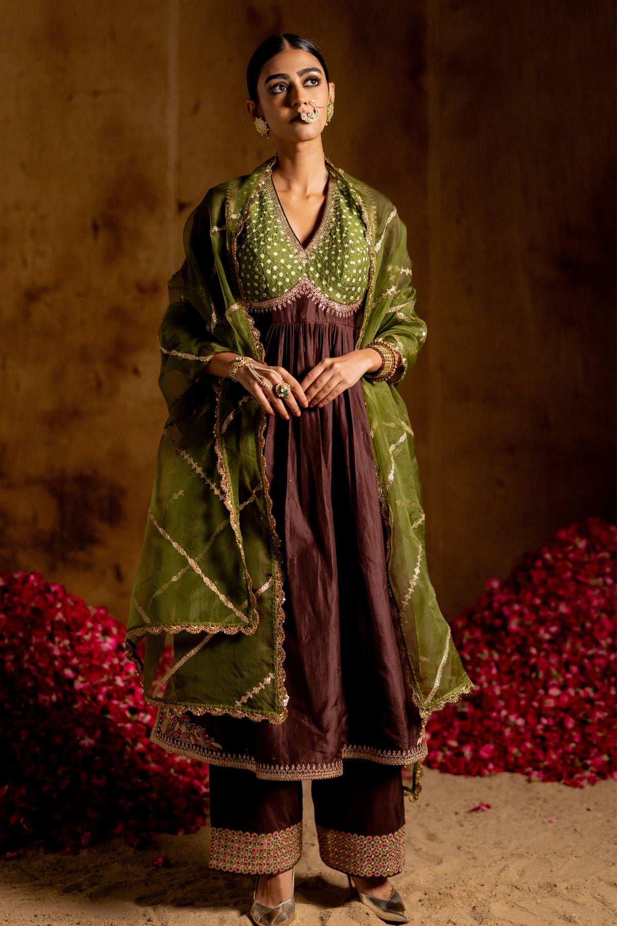Kanak Bandhani Yoke Kurta