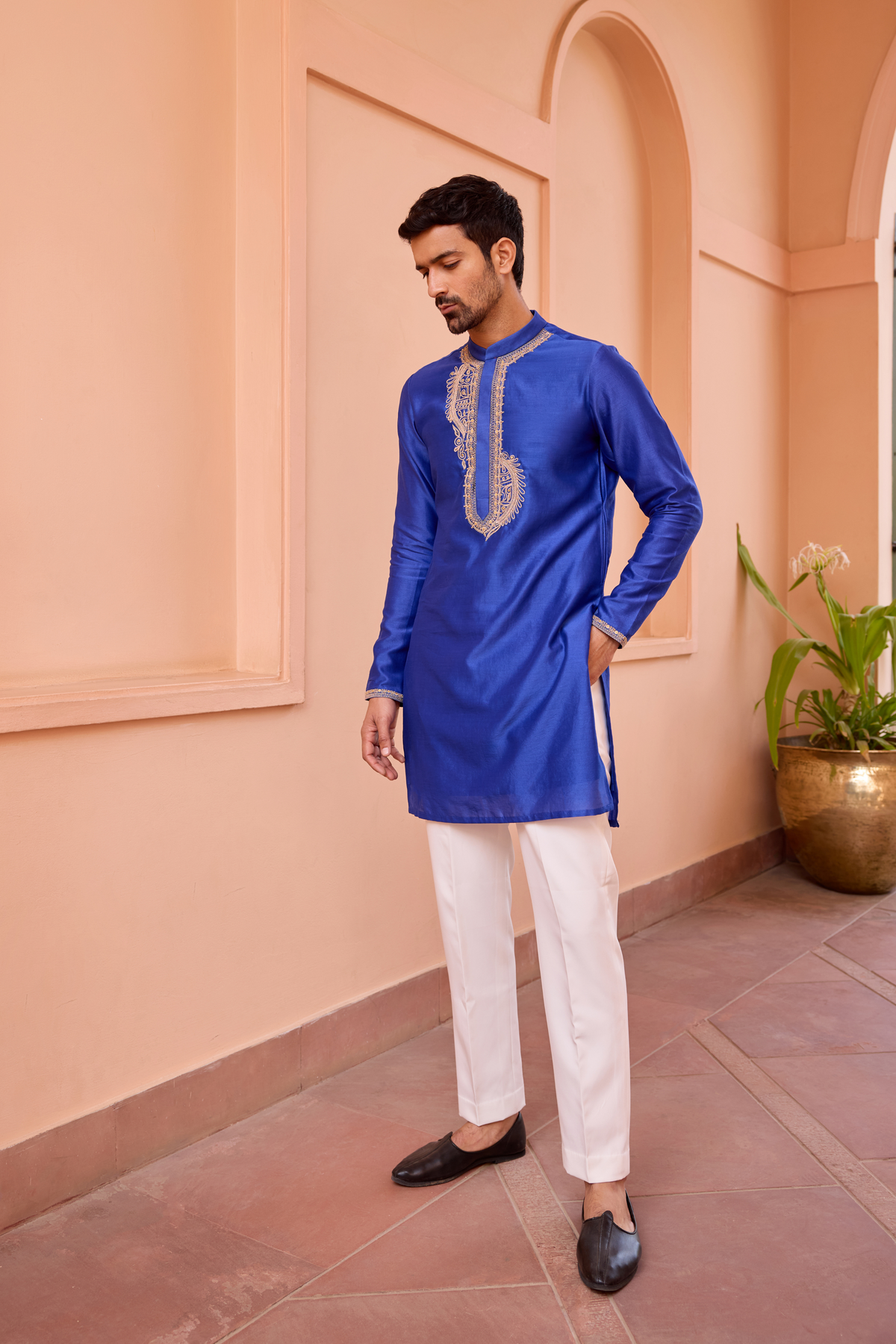 Blue dori and hand embroidered silk kurta set