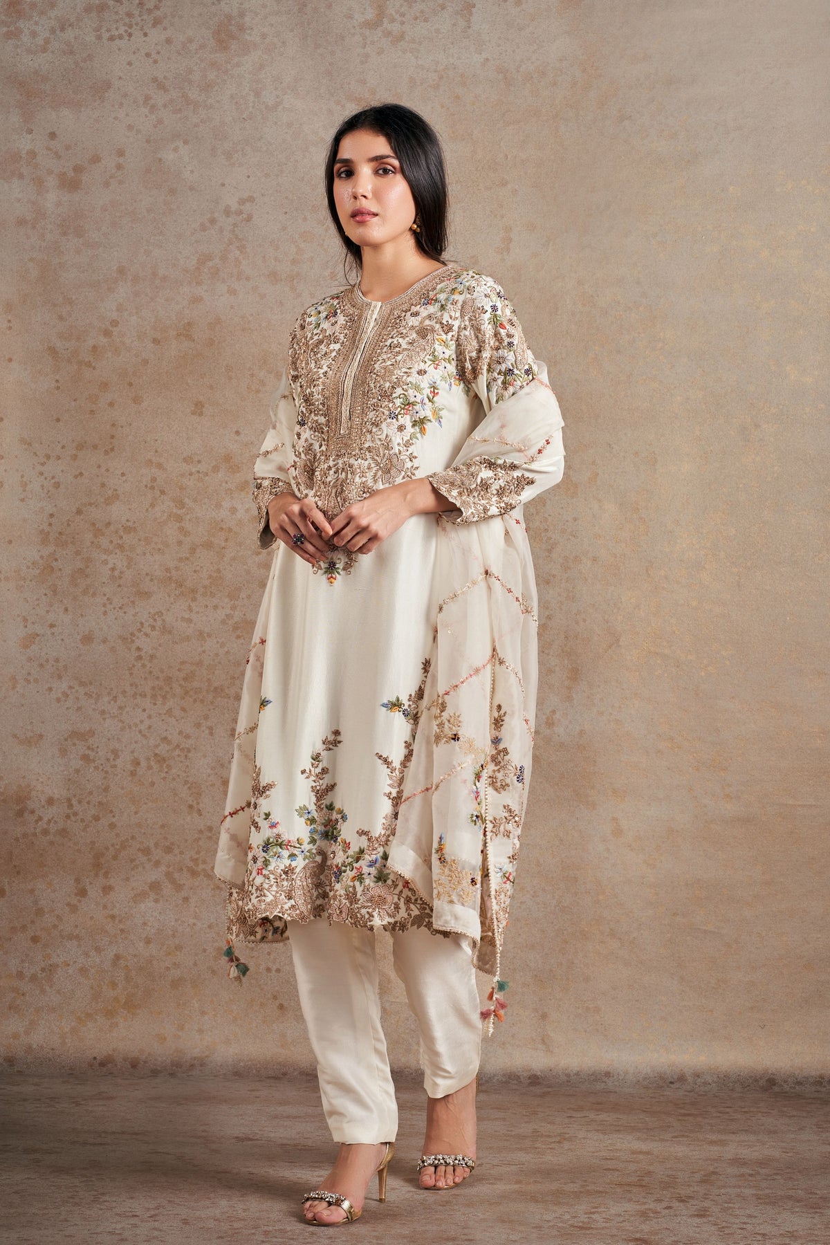 Ivory Resham &amp; Dori Handcrafted Kurta Set