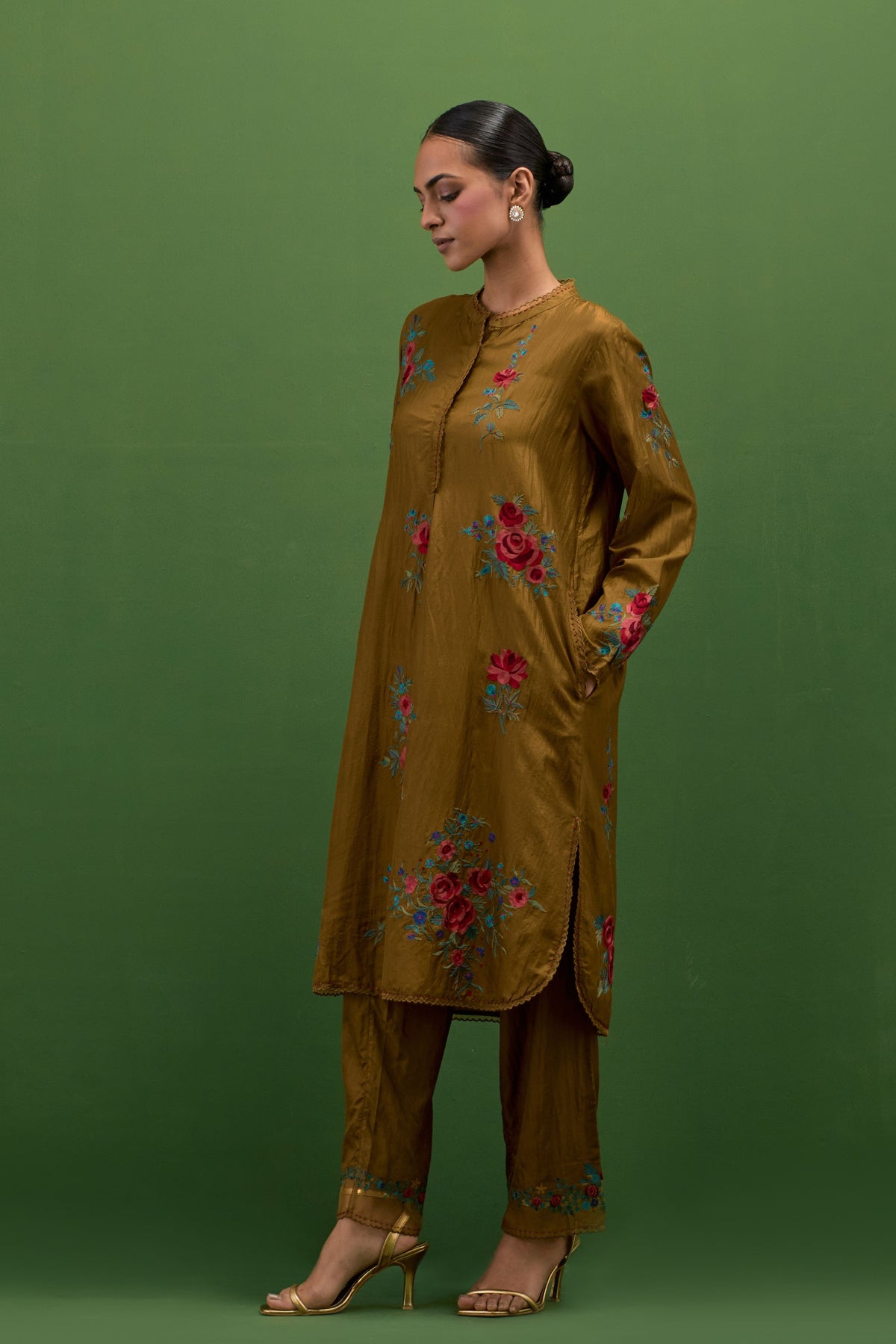 Olive Rose Embroidery Kurta Set