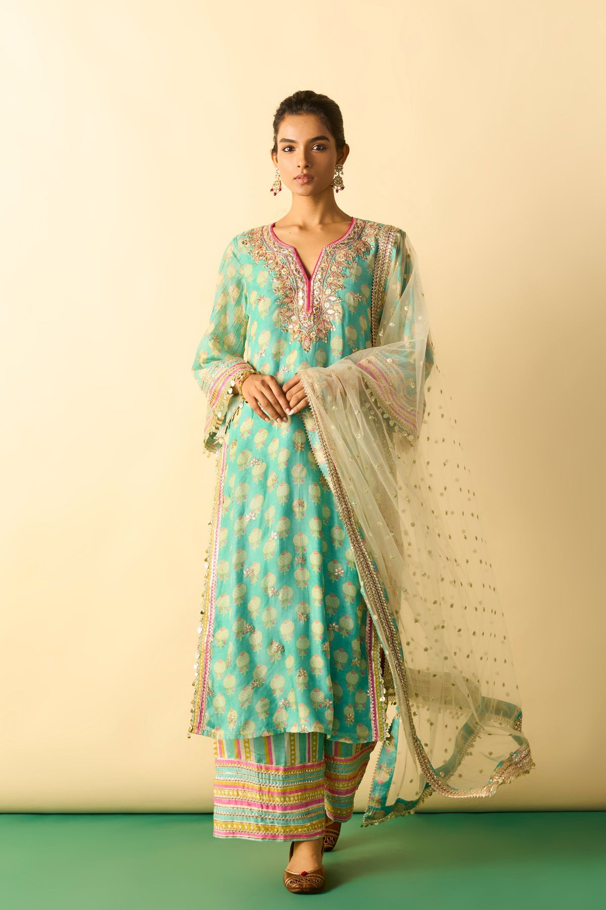 Dwiti Aqua Kurta Set